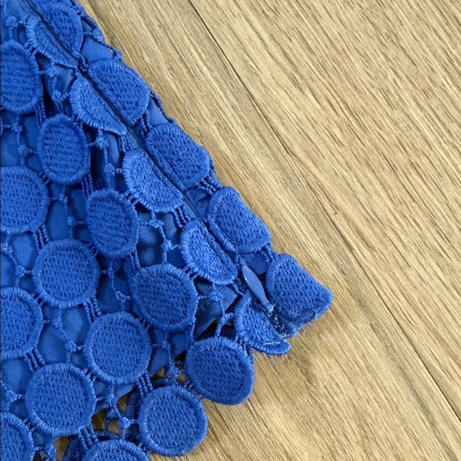 RSVP by Talbots Royal Blue Circle Lace Short Sleeve Blouse Size Small Petite