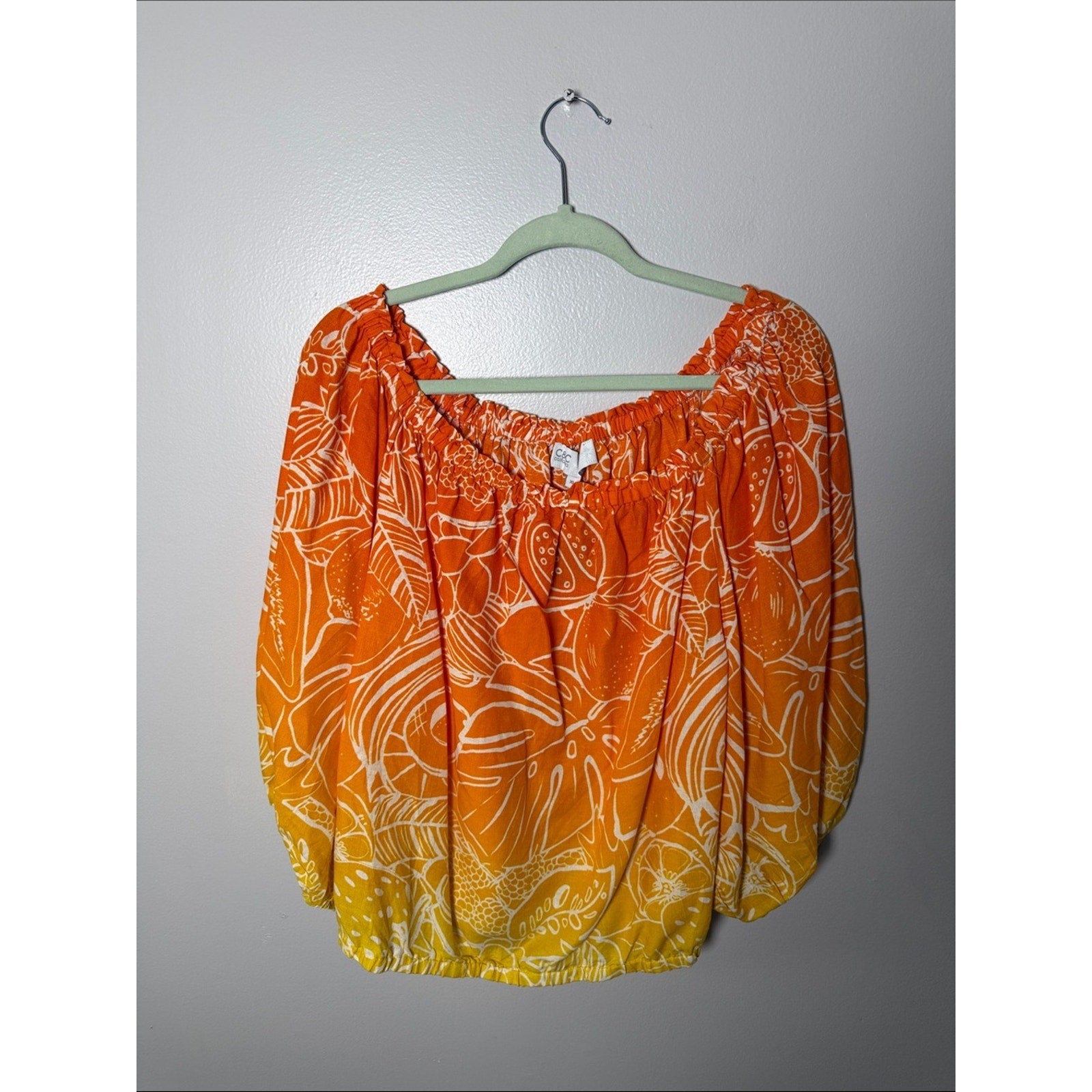 C&C California Orange to Yellow Ombre Off-Shoulder Blouse Size XL