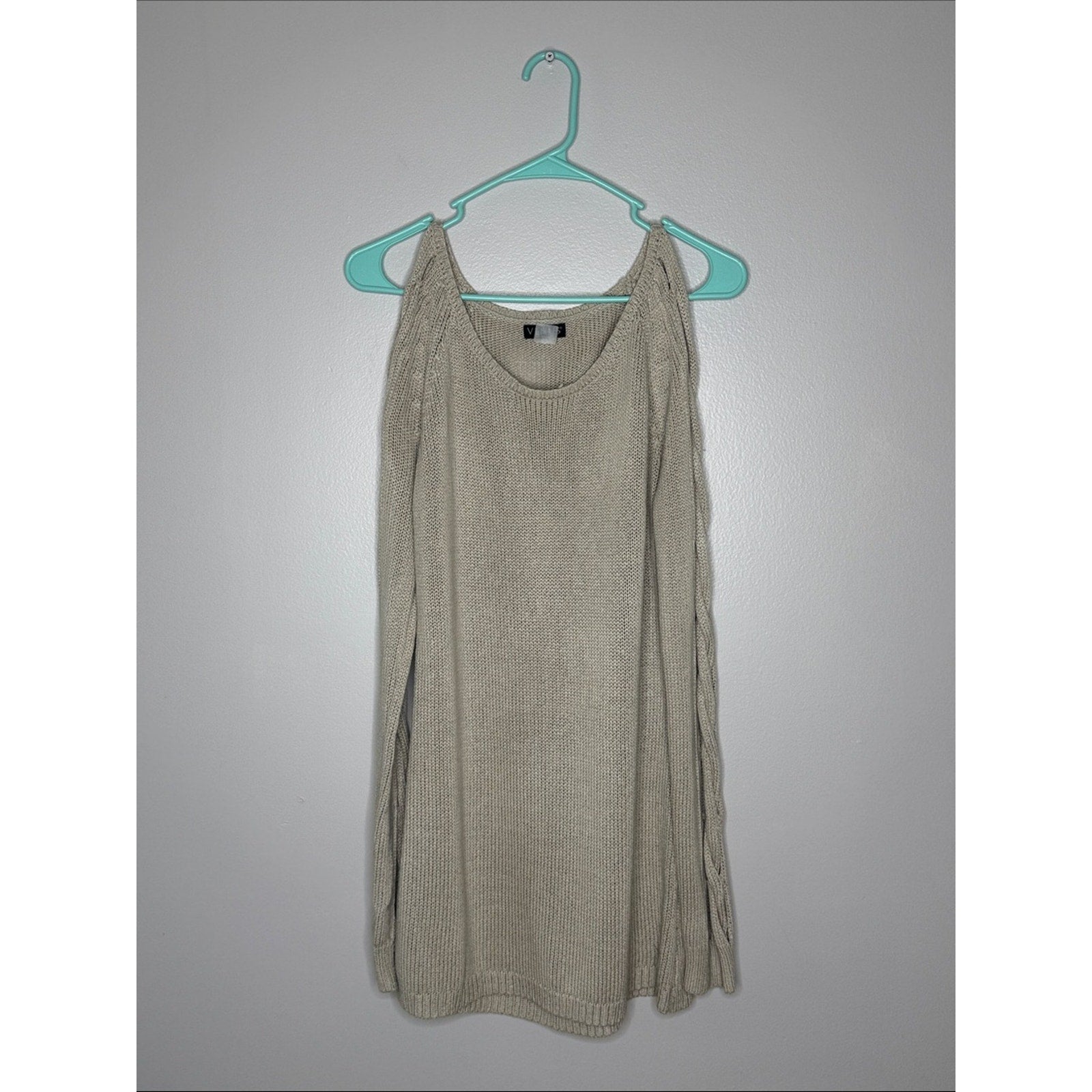 VENUS Tan Knit Sweater Top Size Medium