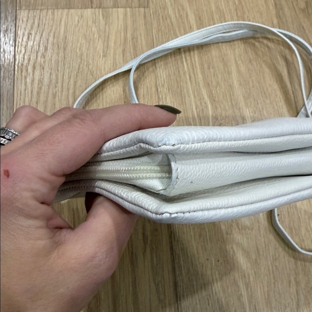 Giani Bernini Multi Pocket Simple Silver Hardware White Leather Crossbody