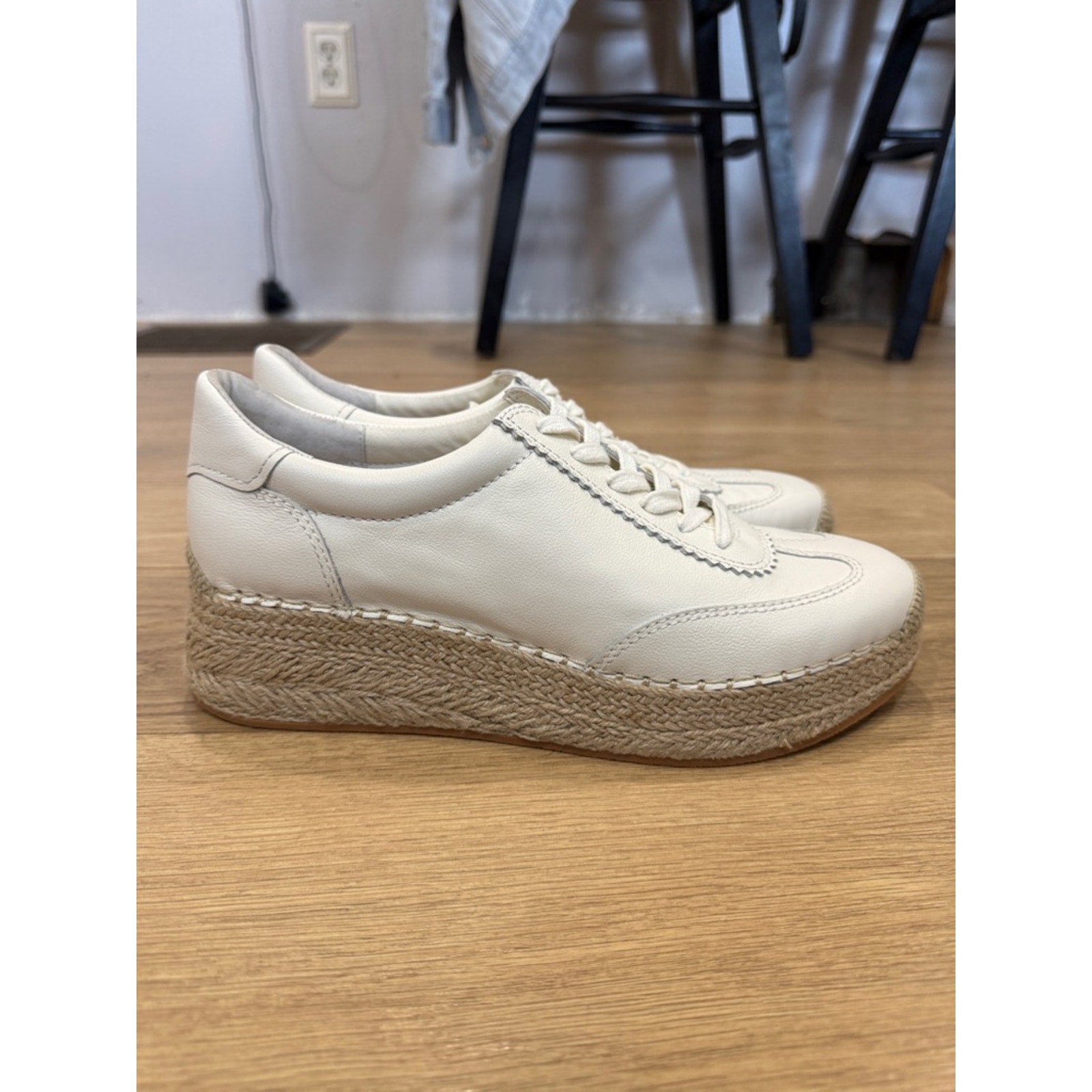 Dolce Vita Jaja White Leather Platform Espadrille Sneakers Casual Slip-Ons 9.5