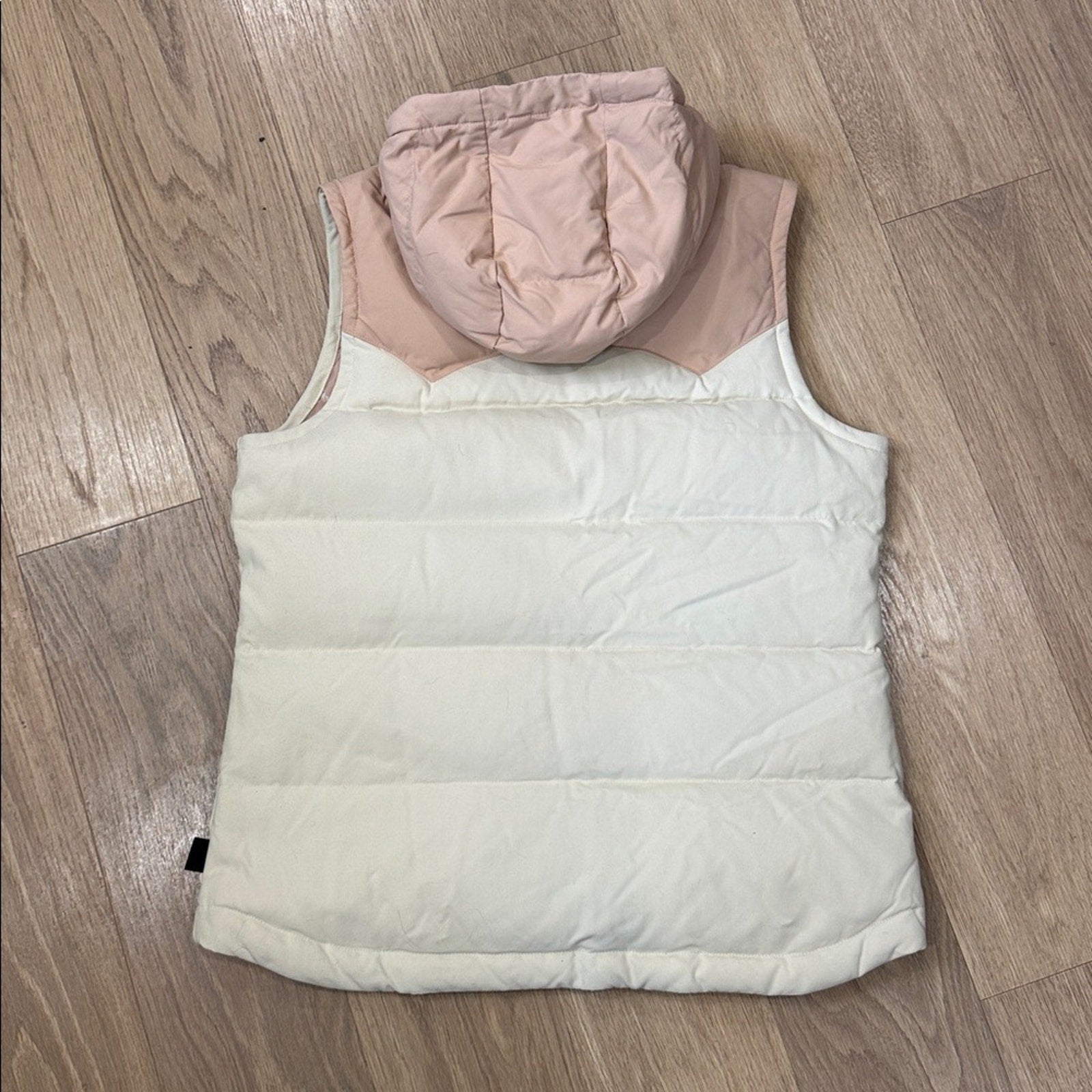 Patagonia Women's Bivy Hooded Down Vest - Oyster White & Pink Size Large