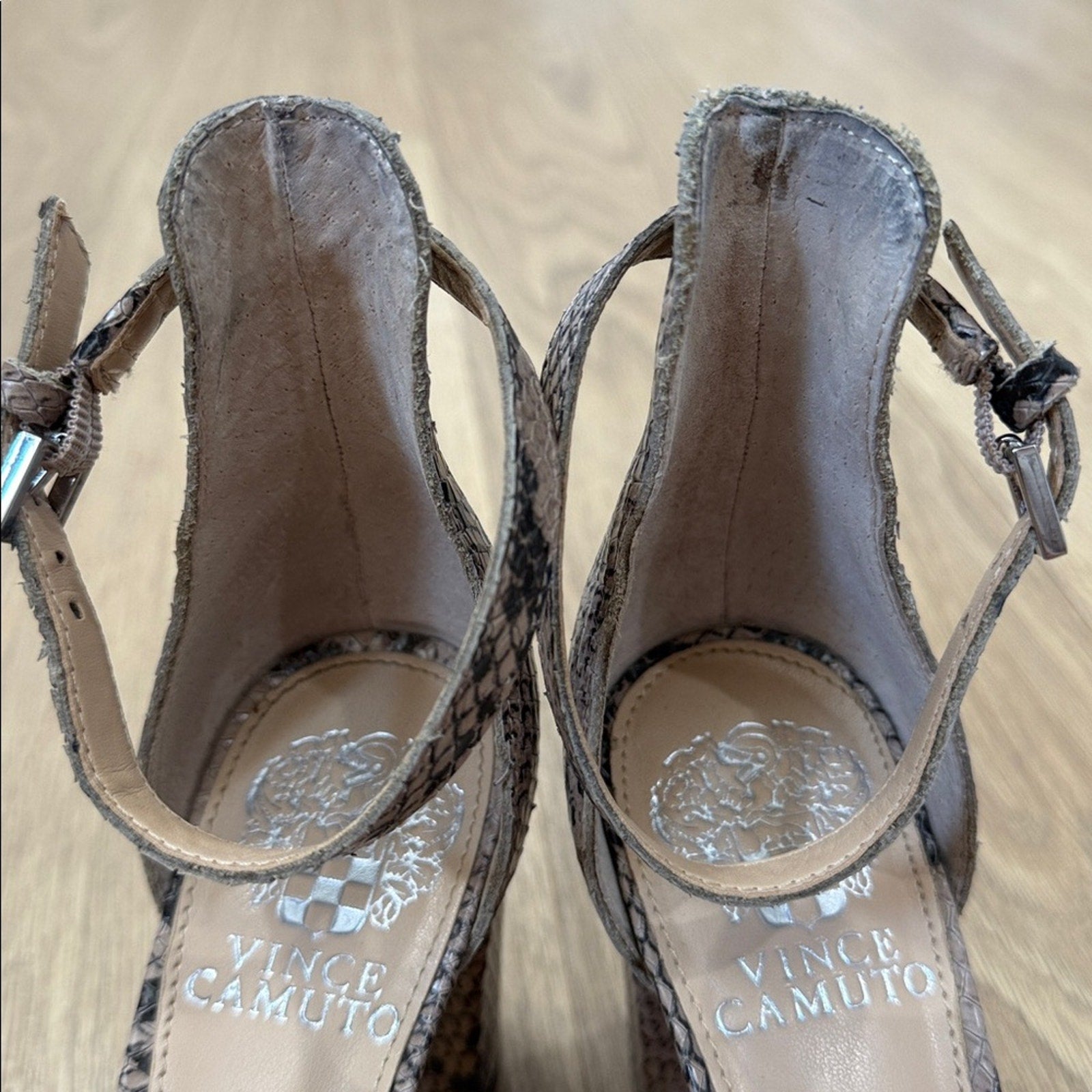 Vince Camuto Snakeskin Patterned Block Heel Sandals Size 6.5