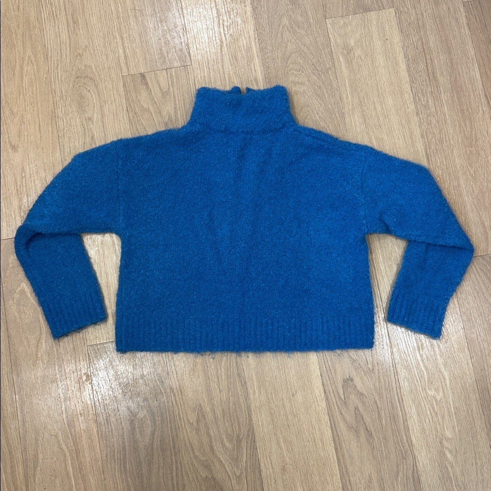 Zara Vibrant Blue 1/4 Zip Fuzzy Soft Knit Cropped Pullover Turtleneck Sweater SM