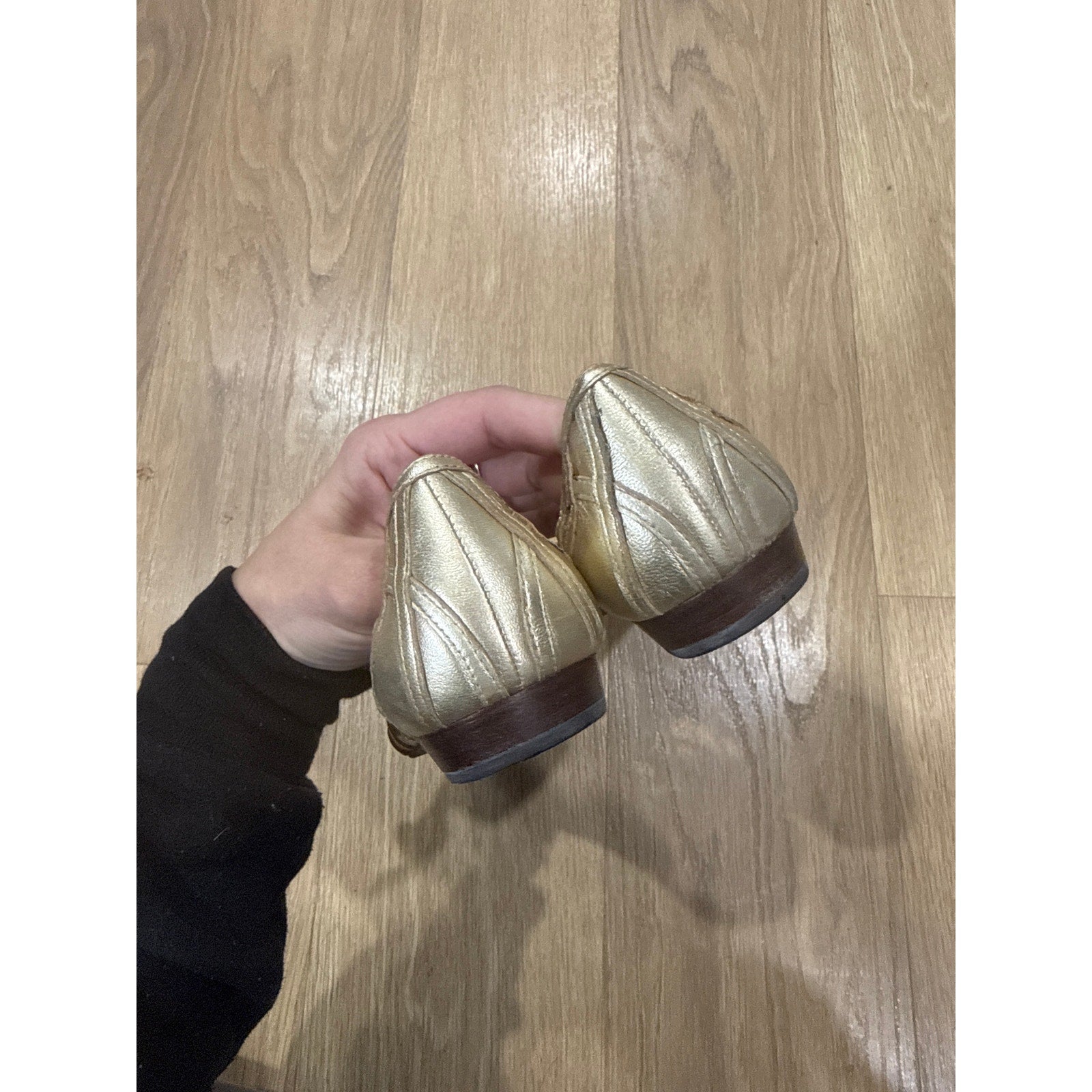 Talbots Metallic Cage Gold Strappy Flat Shoes Size 10