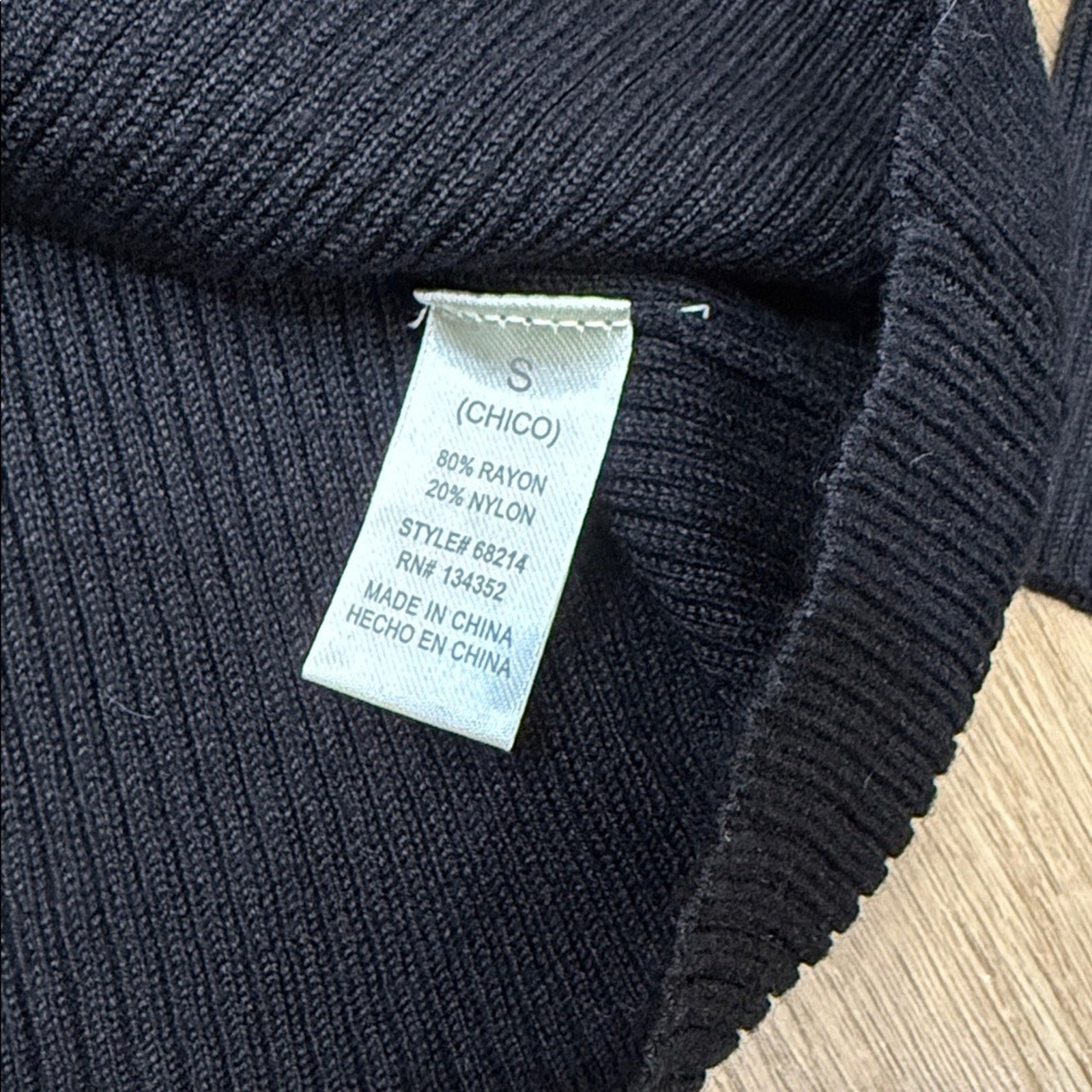 Ambiance Black Ribbed Knit V Neck Sweater Size Small