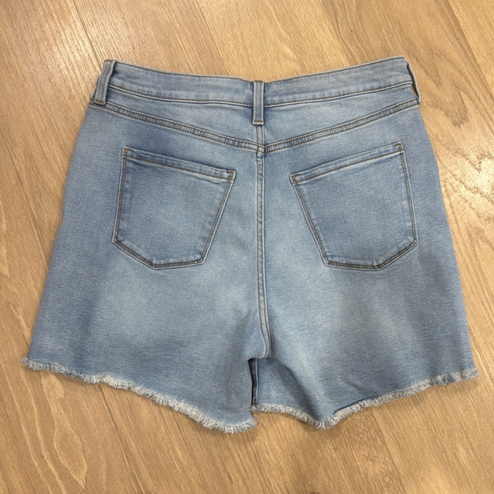 Lauren Conrad Light Wash Blue Button Fly Women's Distressed Denim Shorts Size 12