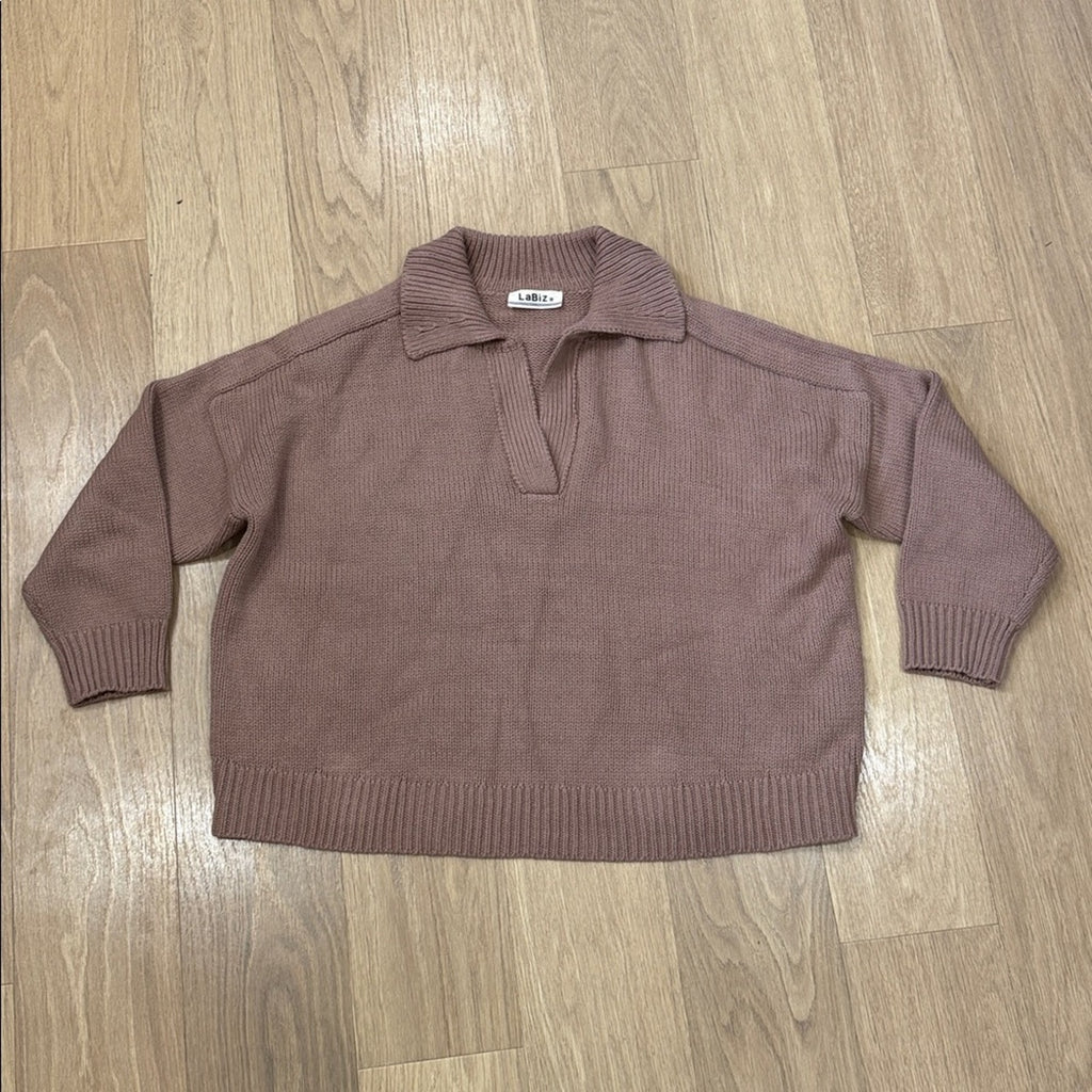 Labiz Knit Collared Split Neckline Sweater in Tan Size Medium