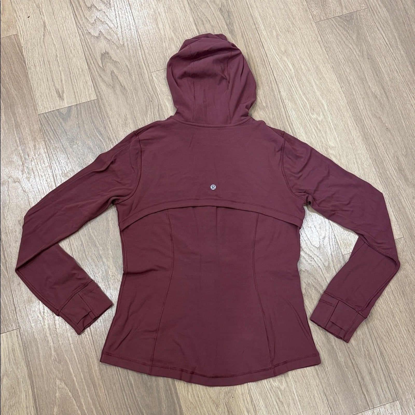 Lululemon Hooded Define Jacket in Nulu Fabric in Chianti Size 12