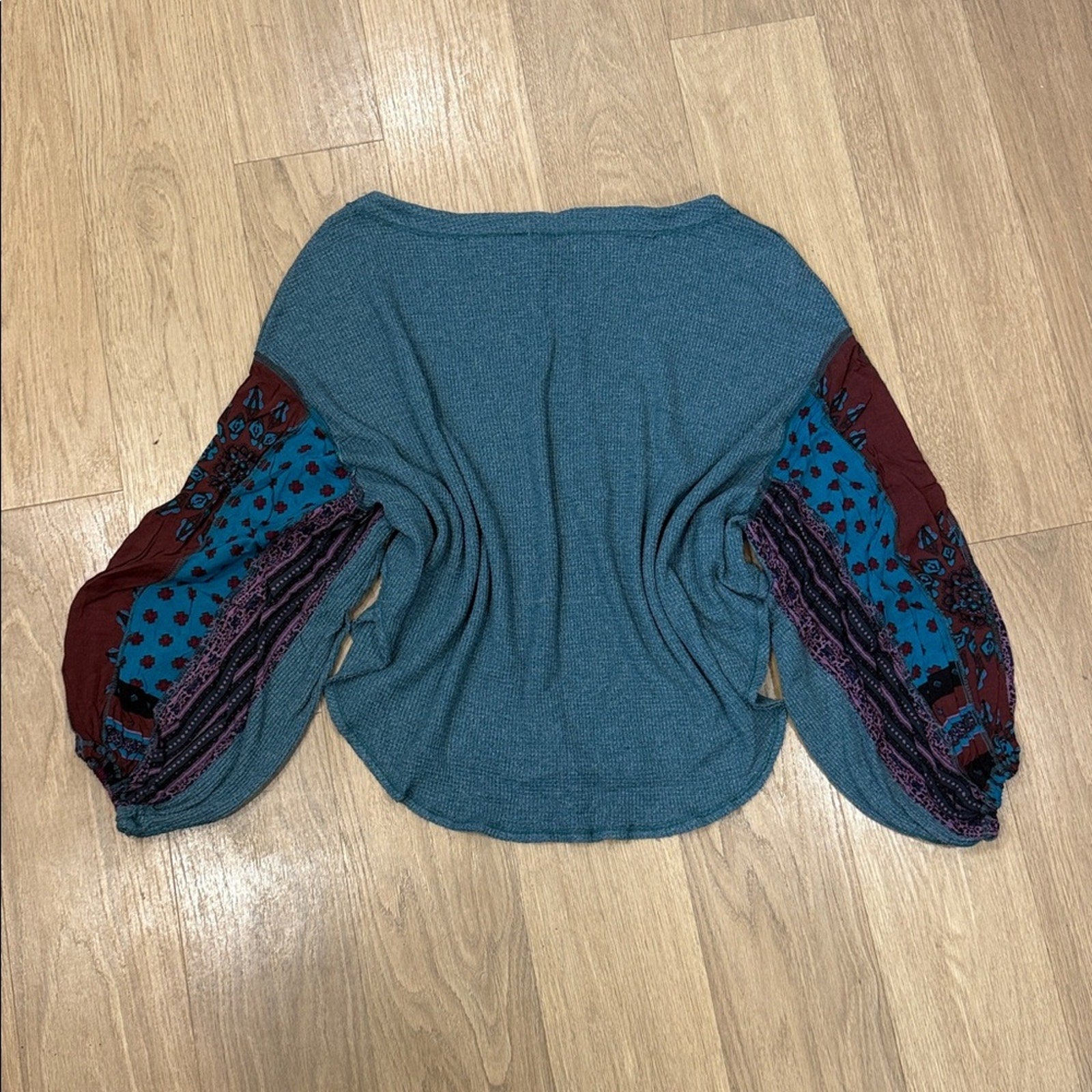 We The Free Blossom Thermal Balloon Sleeves Waffle Knit Size Small
