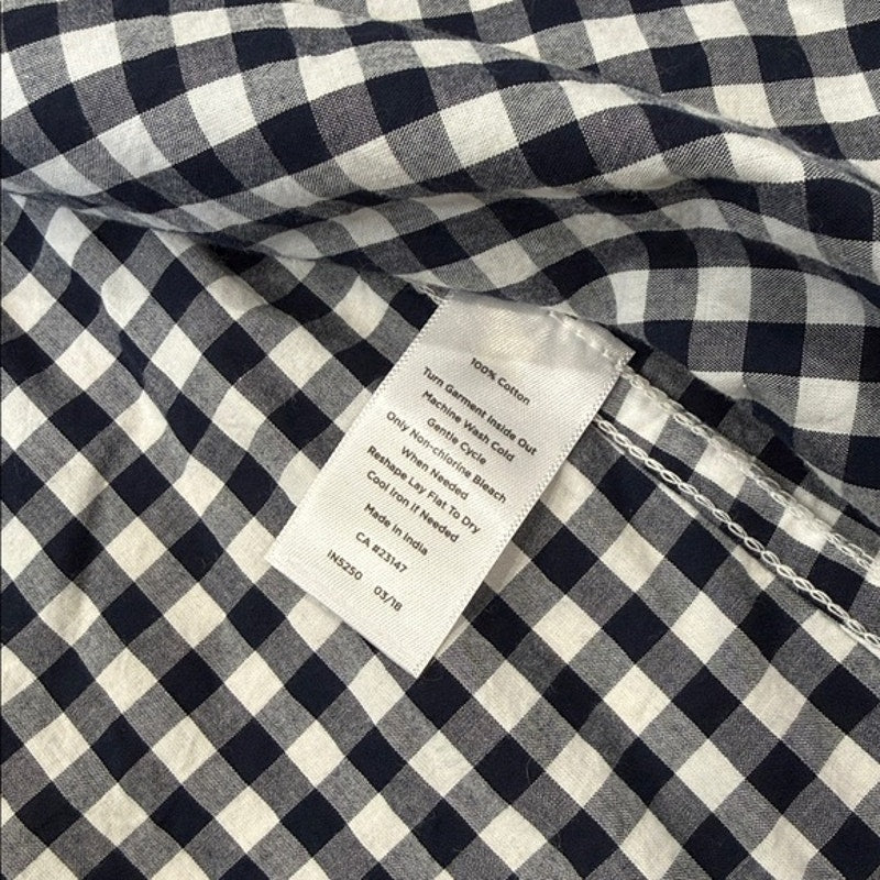 Talbots Blue and White Gingham Button-Down Long Sleeve Shirt Size Medium