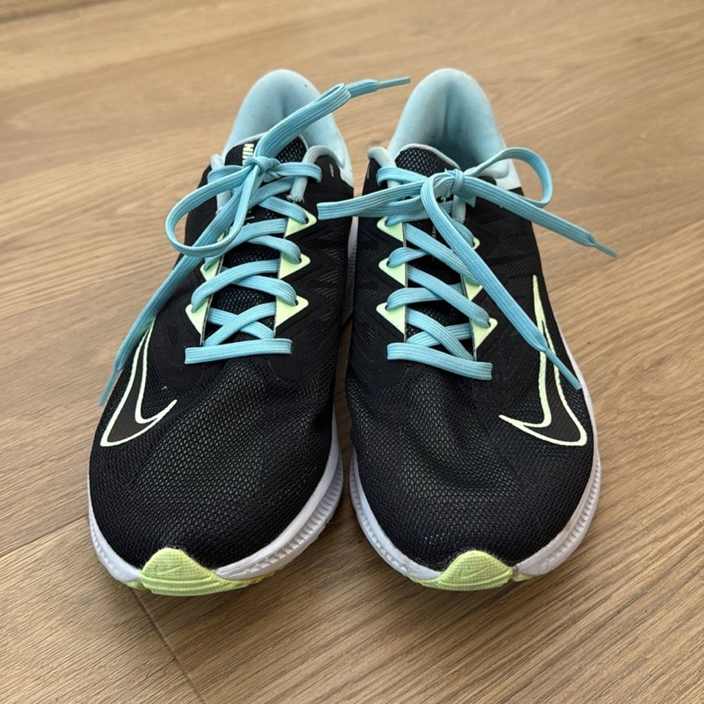 Nike Stylish Black and Mint Athletic Running Women's Sneakers Size 9.5