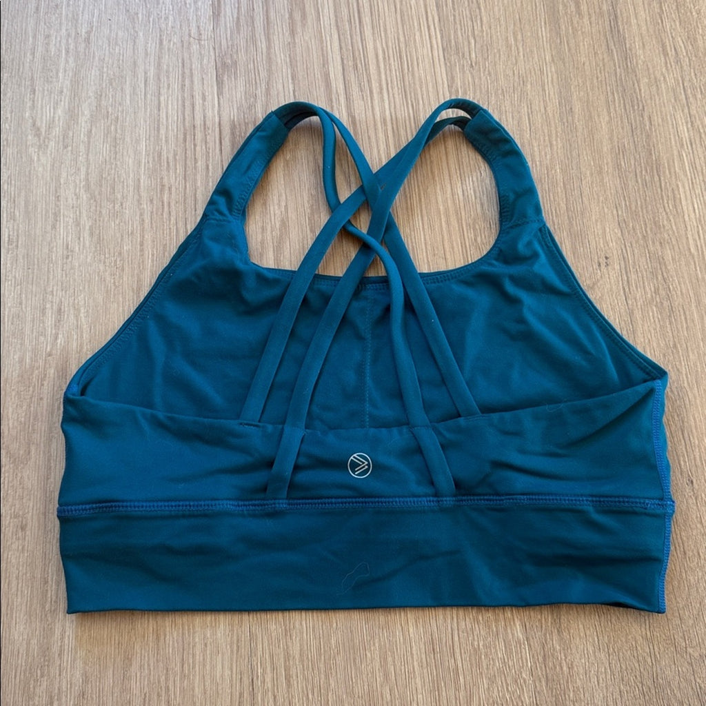 Savvi Sports Bra with Crisscross Back Size Medium