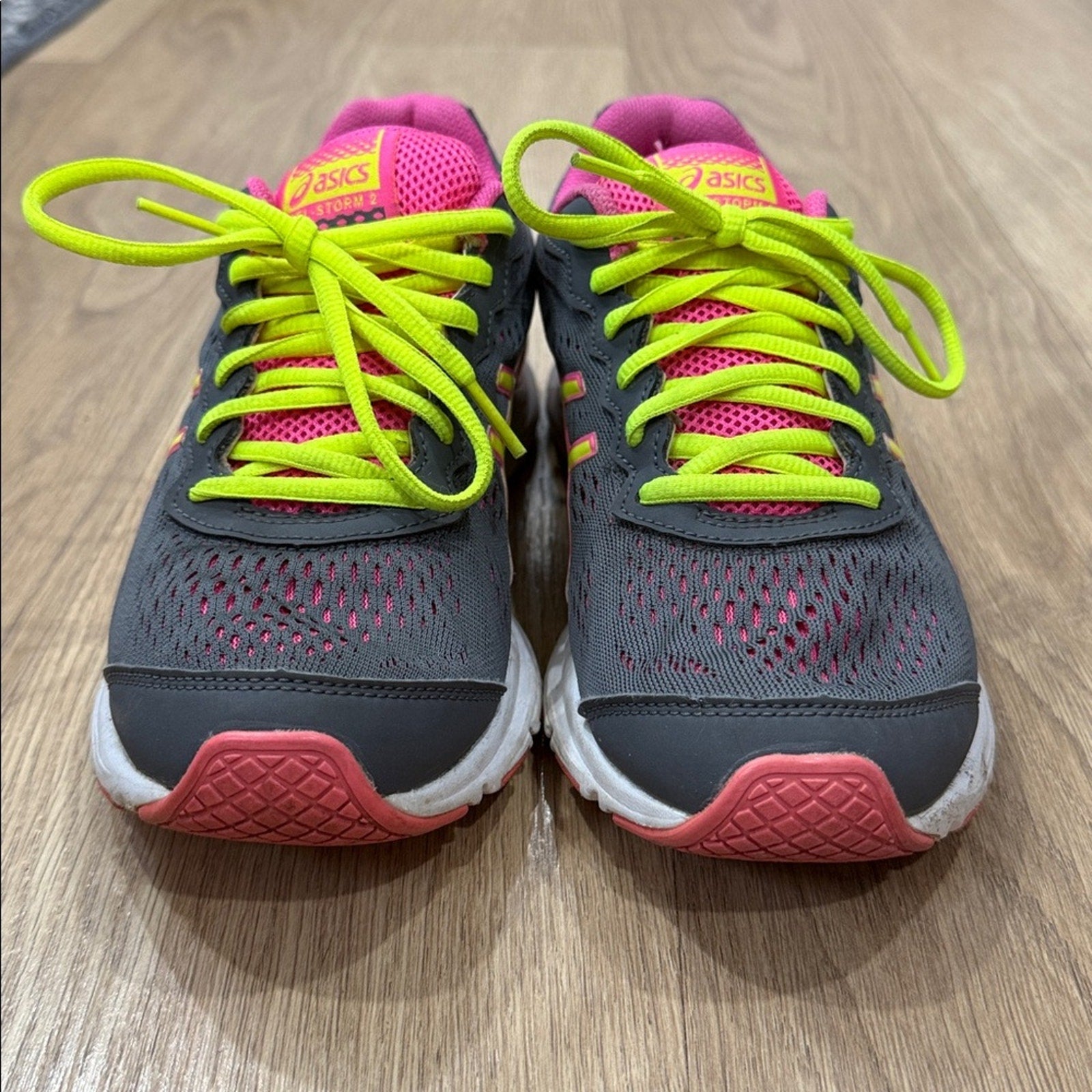 ASICS Gel-Storm 2 Women's Gray and Neon Yellow Athletic Running Shoes Size 8