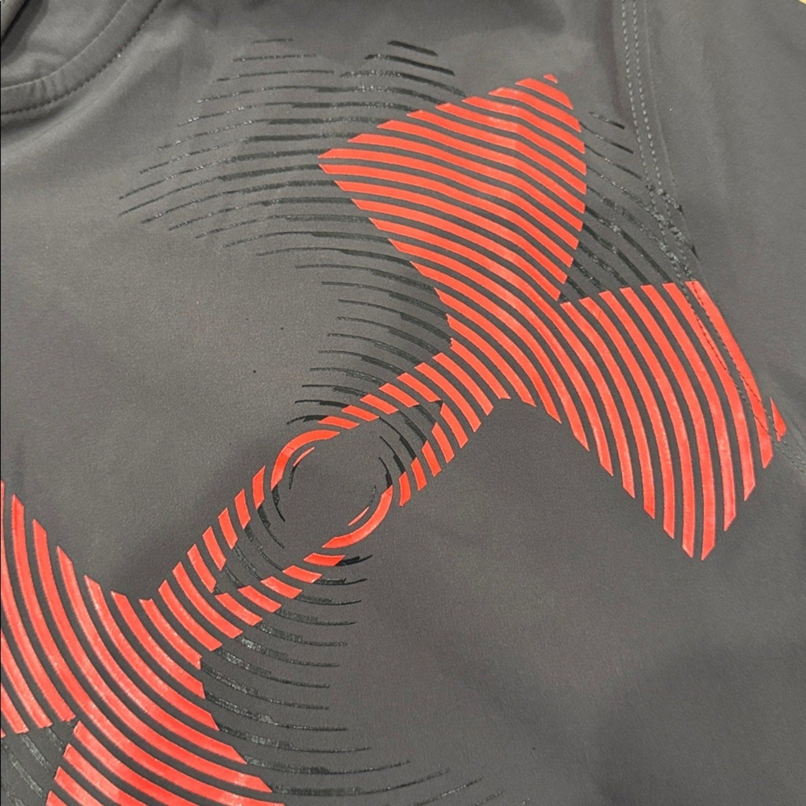 Under Armour Kids' Charcoal and Red Hoodie Size Youth XL