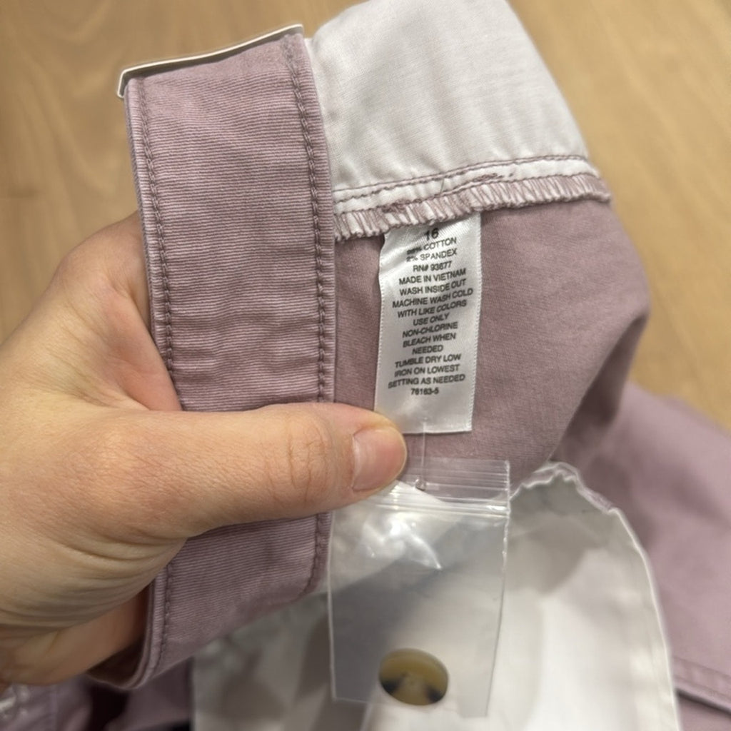 ANA Mid Rise Twill Short Lavender Chino Style Shorts Size 16 NEW!