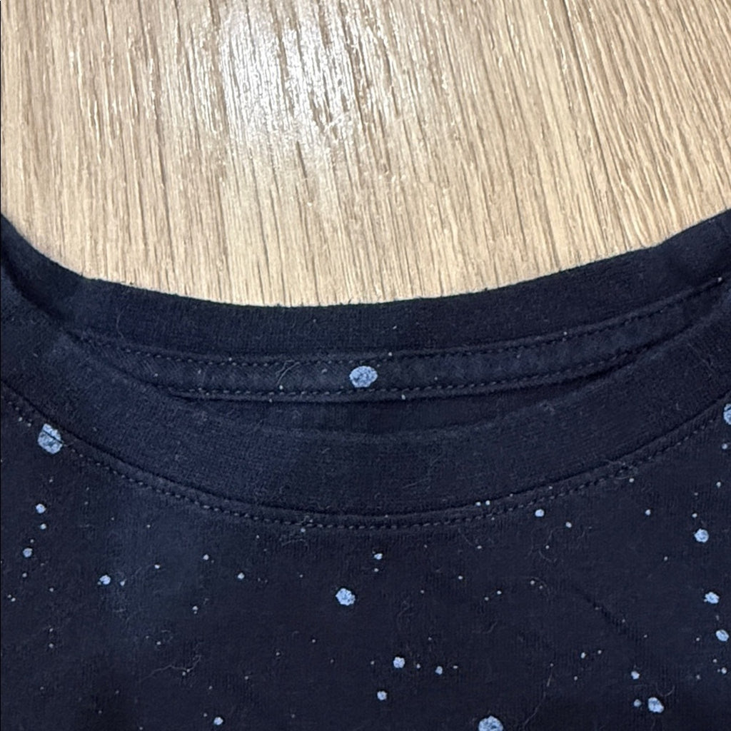 Jordan Kids Black and Gold Graphic Splatter Long Sleeve Shirt Size XL