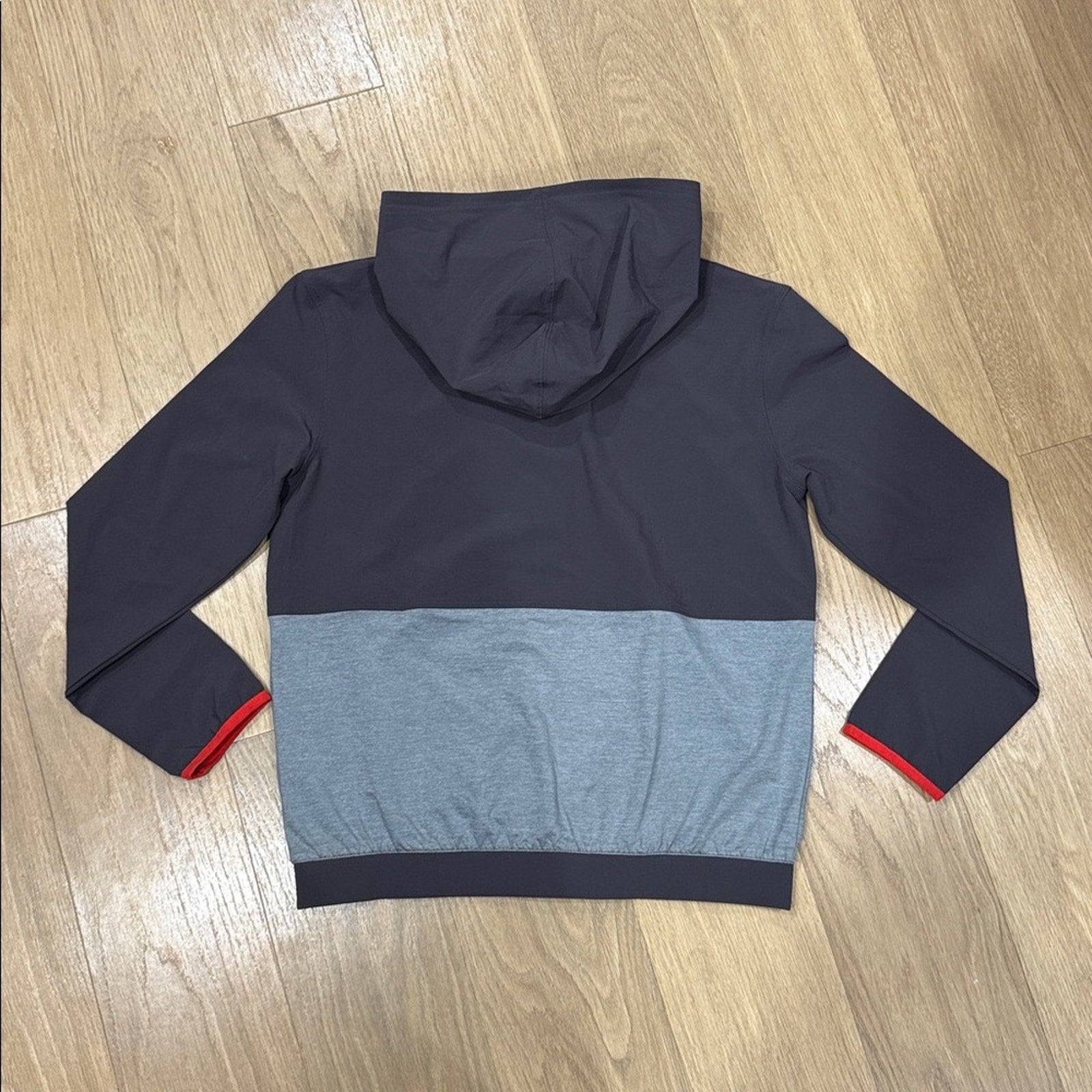 Under Armour Kids' Charcoal and Red Hoodie Size Youth XL