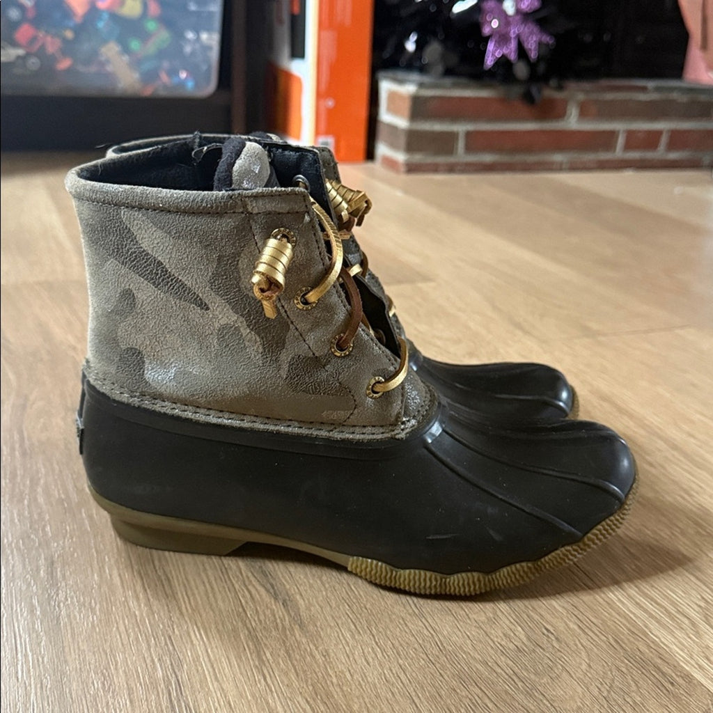 Sperry Women's Saltwater Camo Duck Boots - Black & Camouflage, Size 7.5