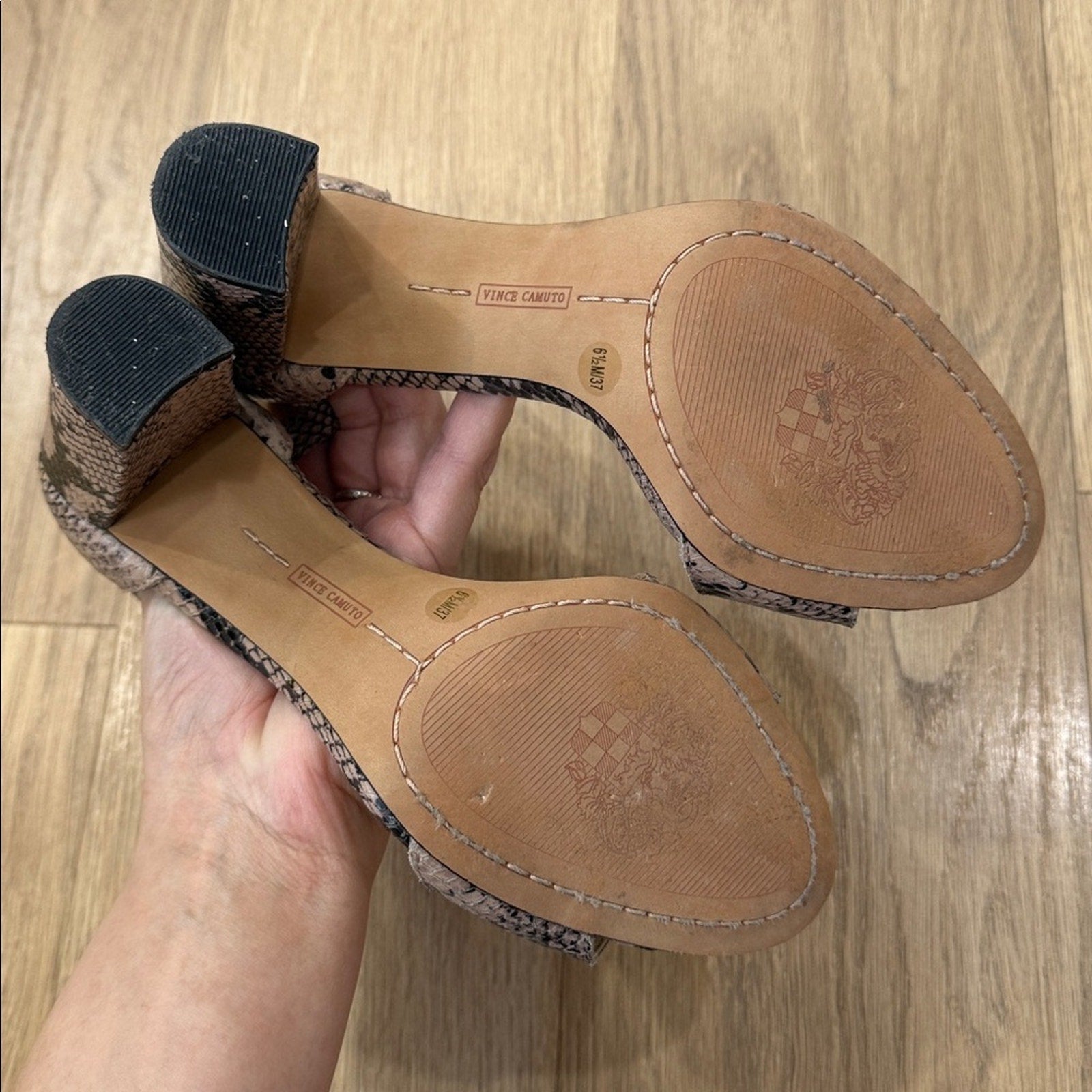 Vince Camuto Snakeskin Patterned Block Heel Sandals Size 6.5
