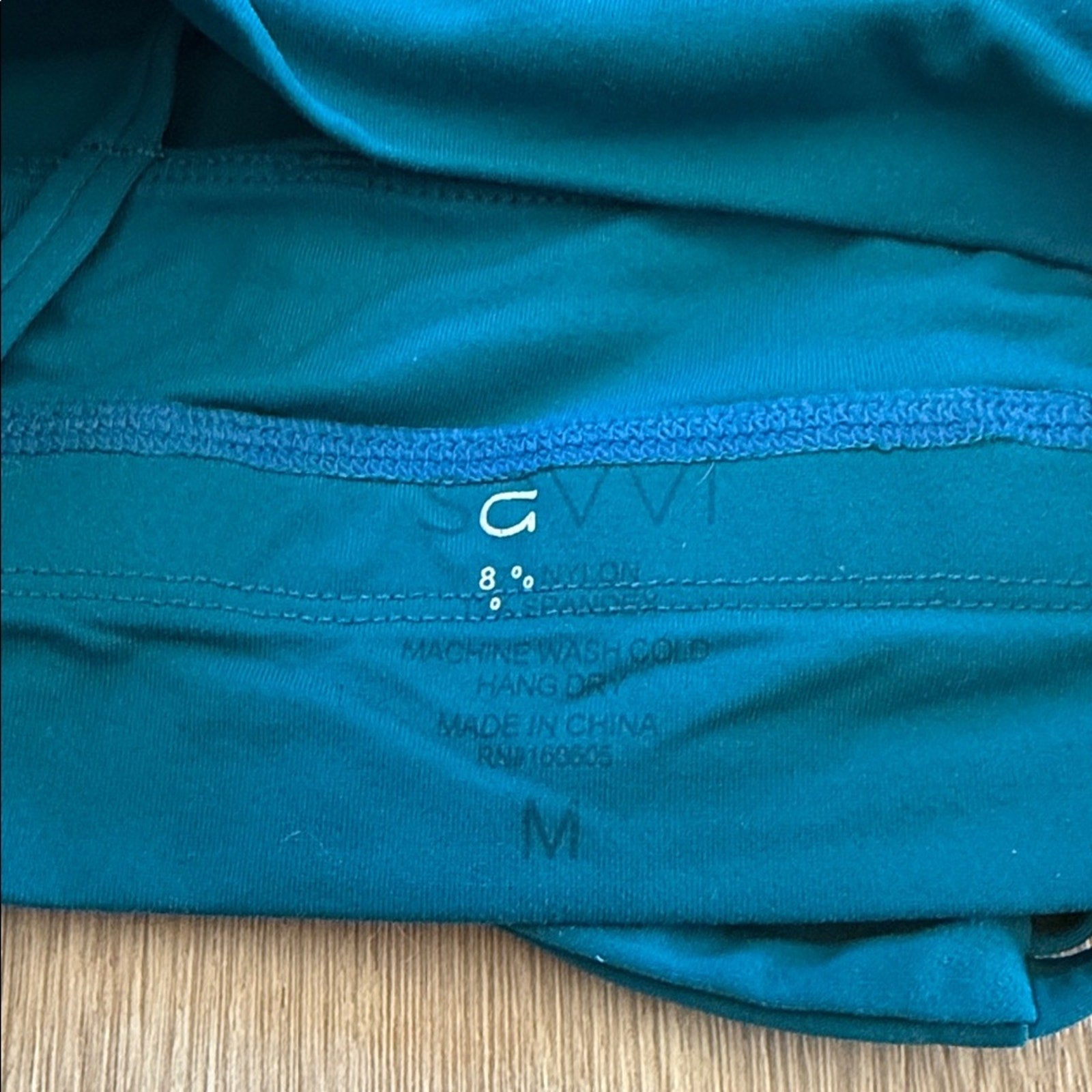 Savvi Sports Bra with Crisscross Back Size Medium