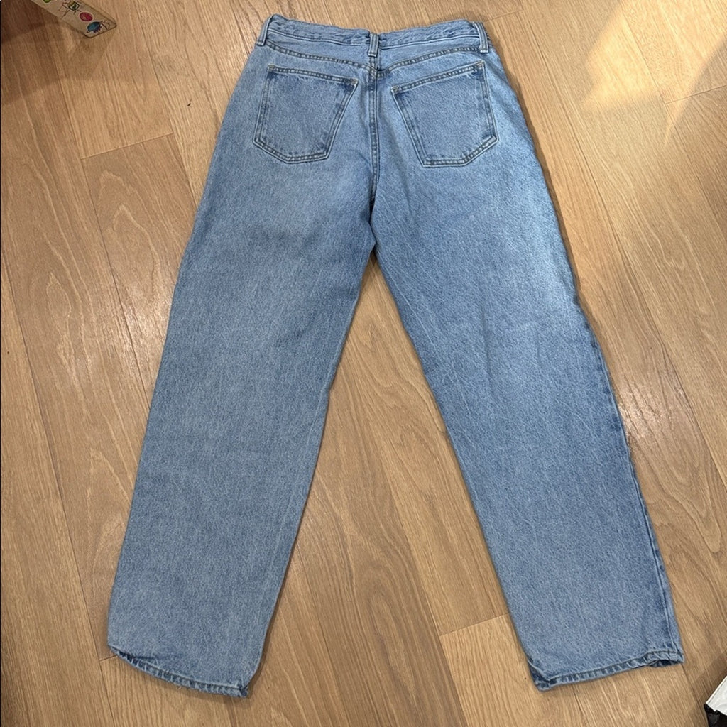 Universal Thread 90's Baggy Light Blue Distressed Boyfriend Jeans Size 6