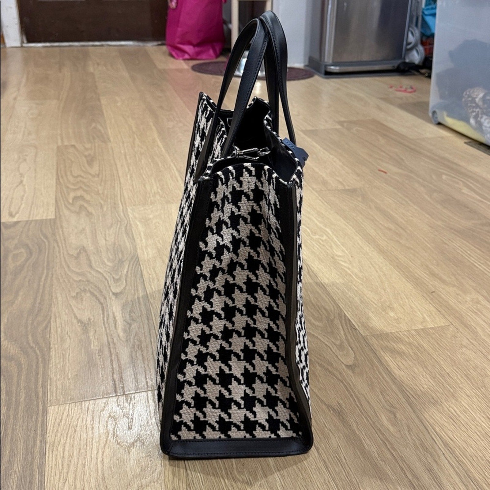 Kate Spade New York Manhattan Houndstooth Large Tote Bag