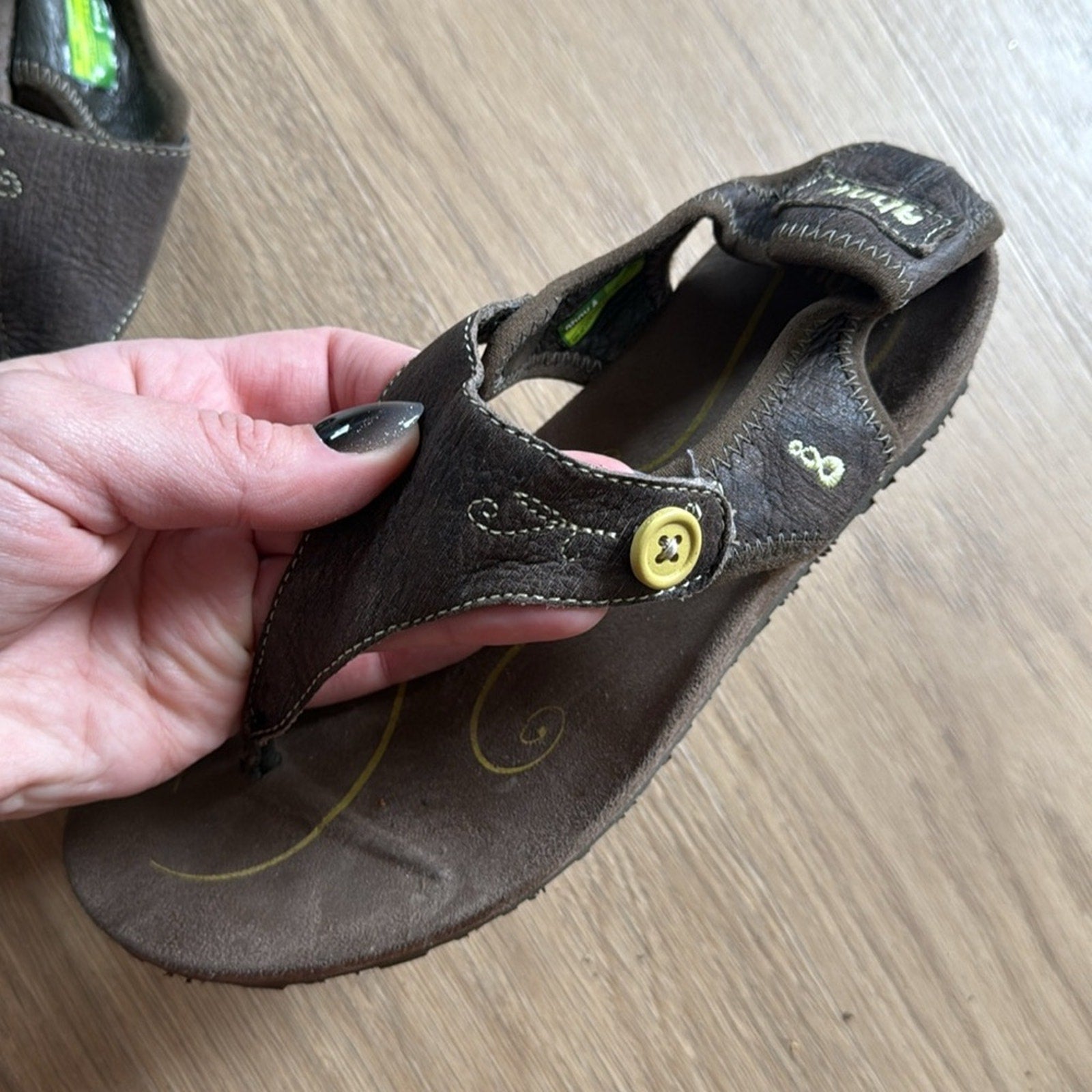 Ahnu Brown Strap On Leather Sandals Size 6