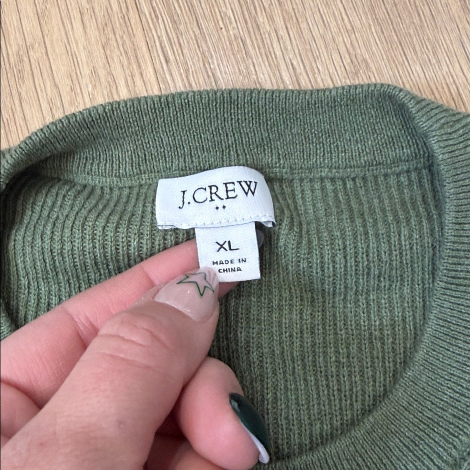 J. Crew Green Long Sleeve Sweater with Ruffle Detail Size XL
