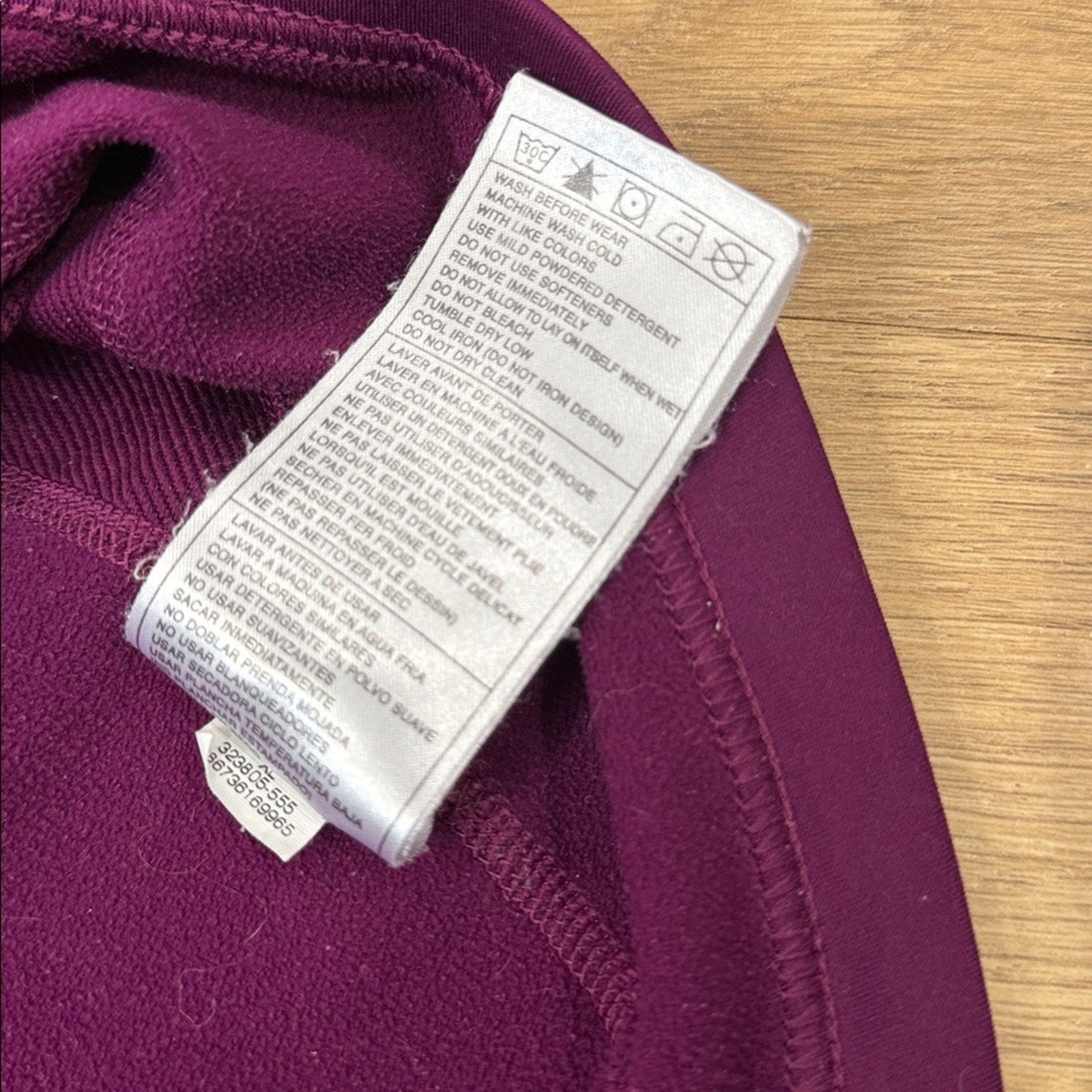 Nike Dri-Fit Full Zip Athletic Jacket in Purple Size XL (16-18)