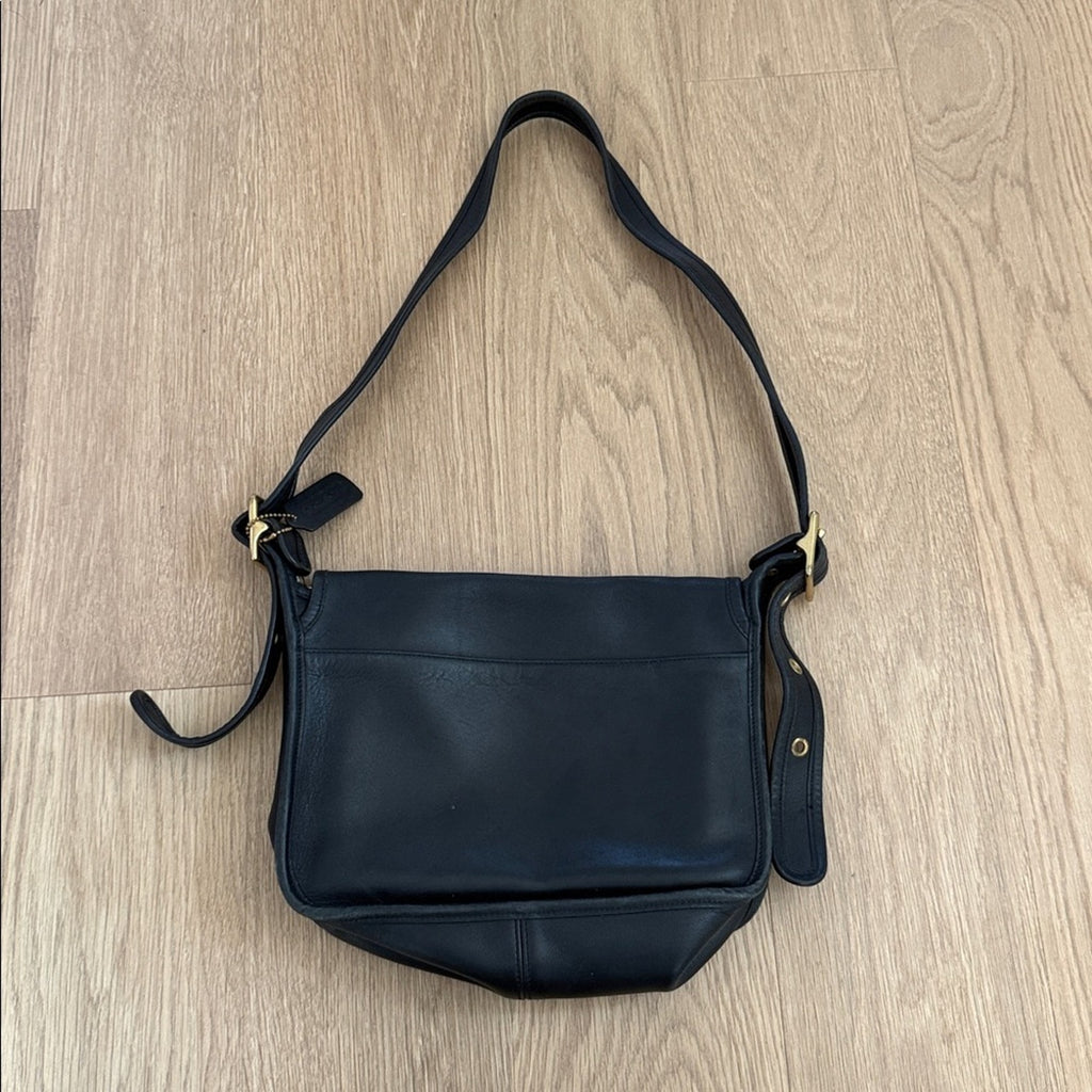 Coach Elegant Black Leather Vintage Adjustable Shoulder Bag