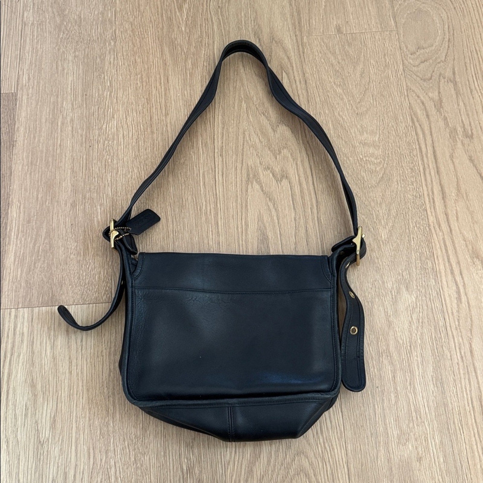 Coach Elegant Black Leather Vintage Adjustable Shoulder Bag