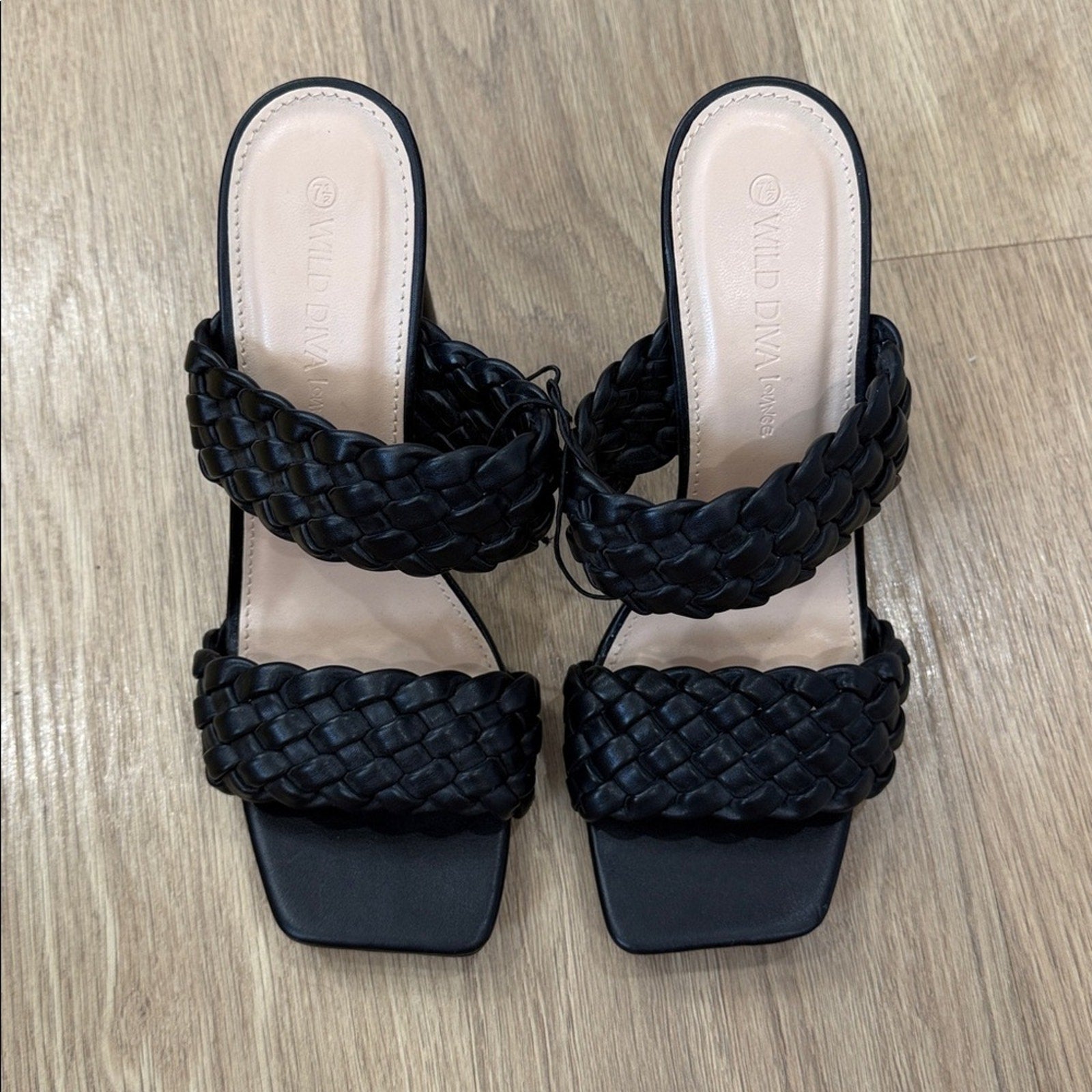 Wild Diva Elegant Black Woven Heeled Sandals Size 7.5 NEW!