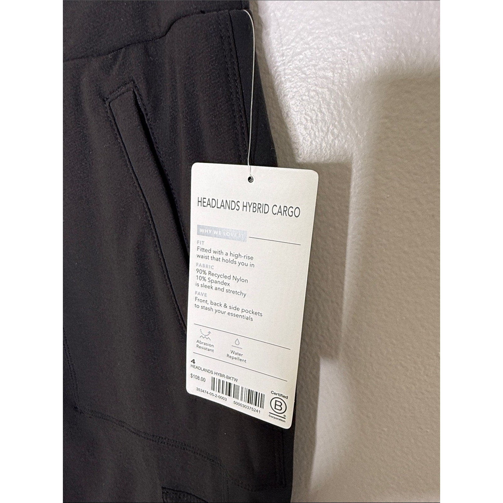 Athleta Headlands Hybrid Cargo Black Leggings Pants Size 4 NEW!