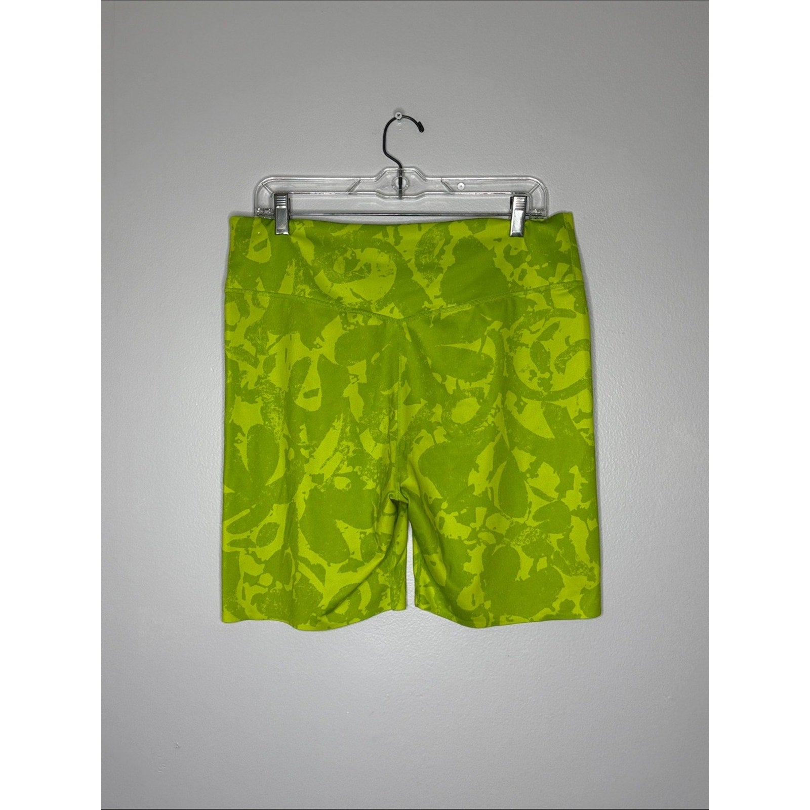 Nike Lime Green Patterned Workout Bike Shorts Size XL