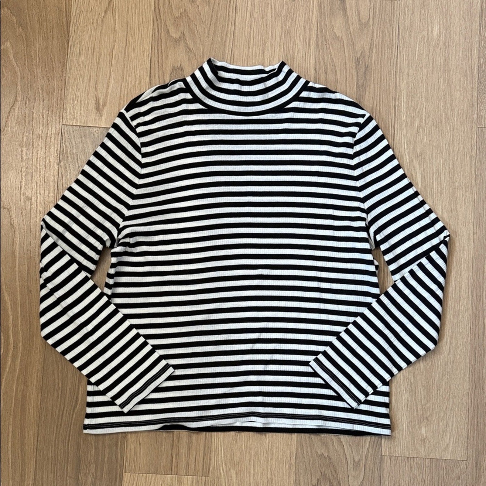 Talbots Monochrome Black and White Striped Mock Neck Long Sleeve Top Size XL