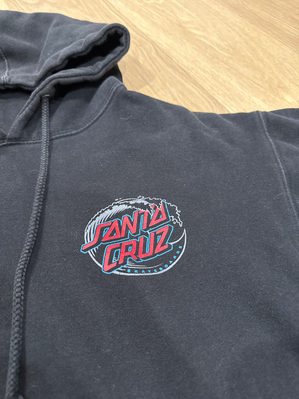 Santa Cruz Classic Dot Pullover Hoodie w/ Front and Back Logo Size Medium