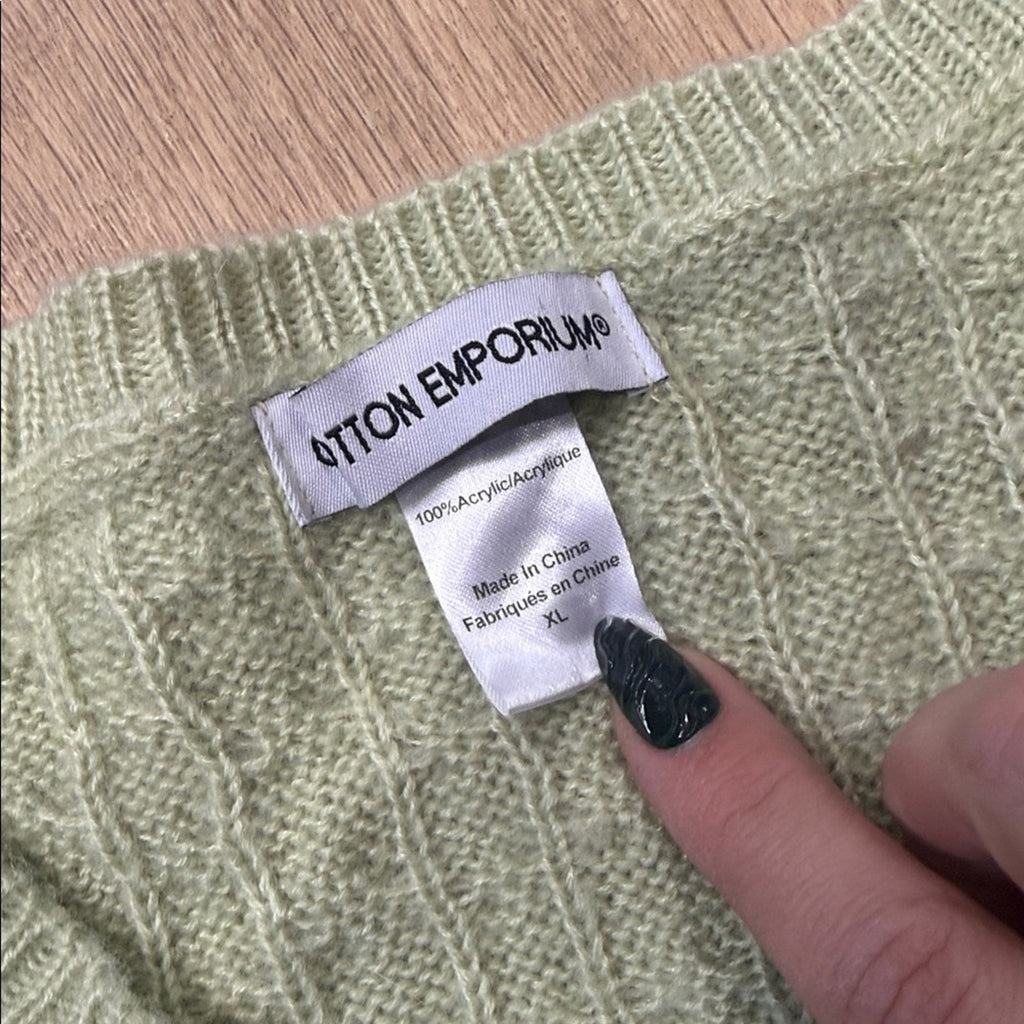 Cotton Emporium V-Neck Knit Sweater - Light Green Size XL