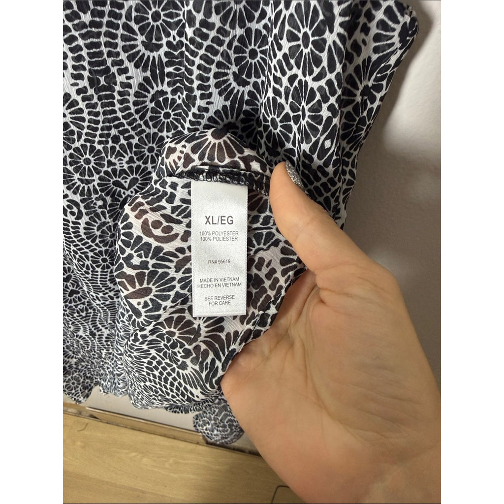Fever Sleeveless Black & White Patterned Tank Top Size XL