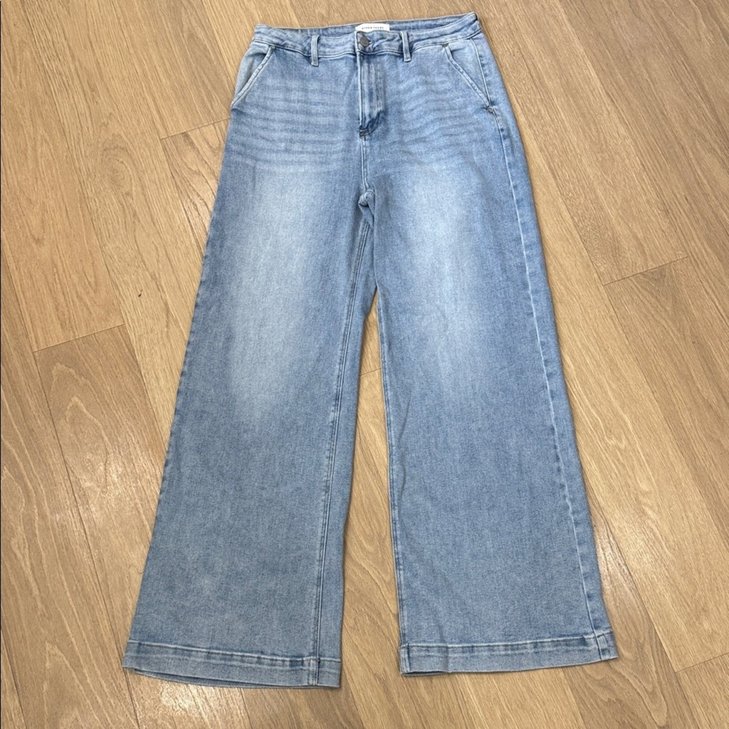 Risen Wide Leg High Rise Classic Blue Jeans Size 32 / 14
