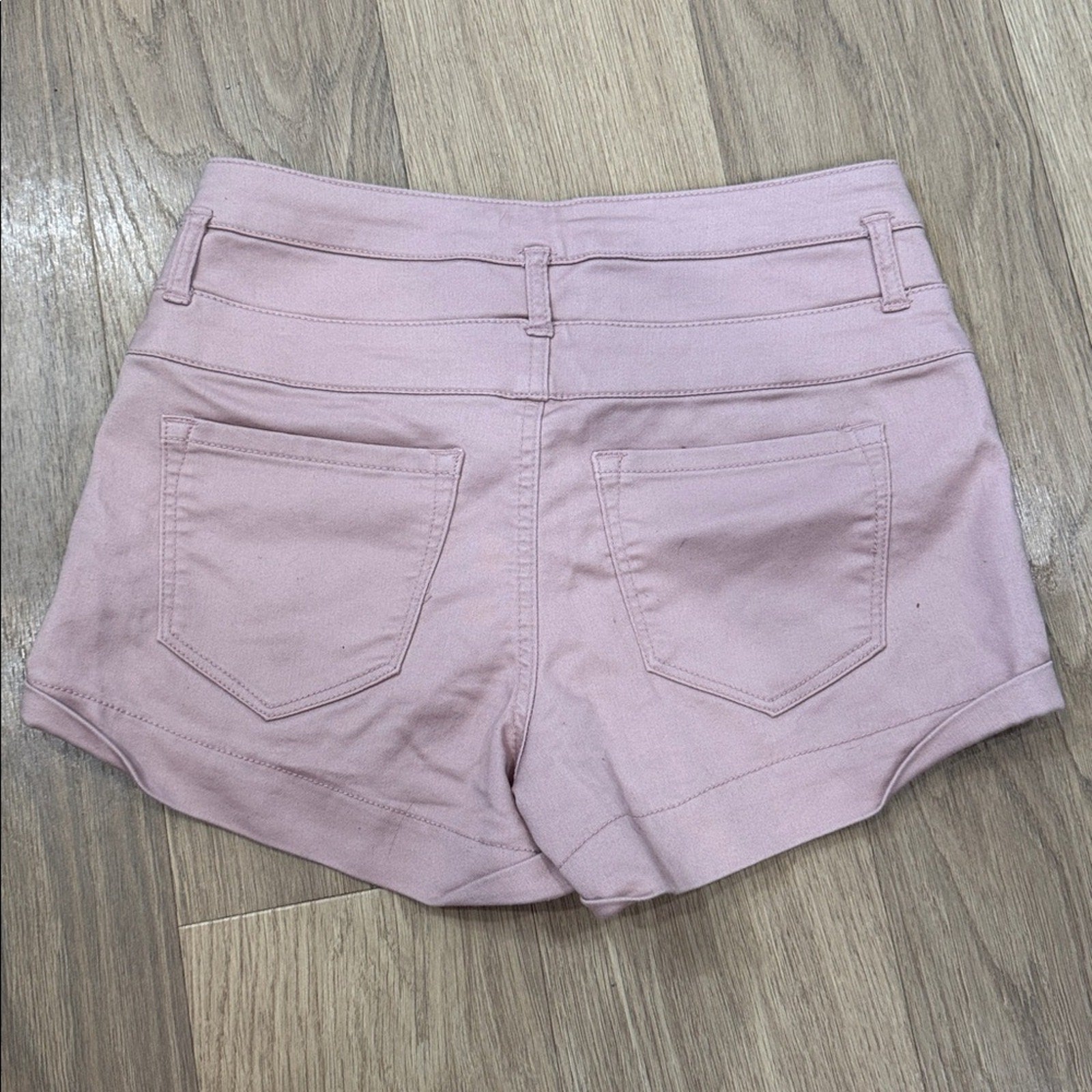 Refuge Light Pink High-Waisted Shorts Size 4
