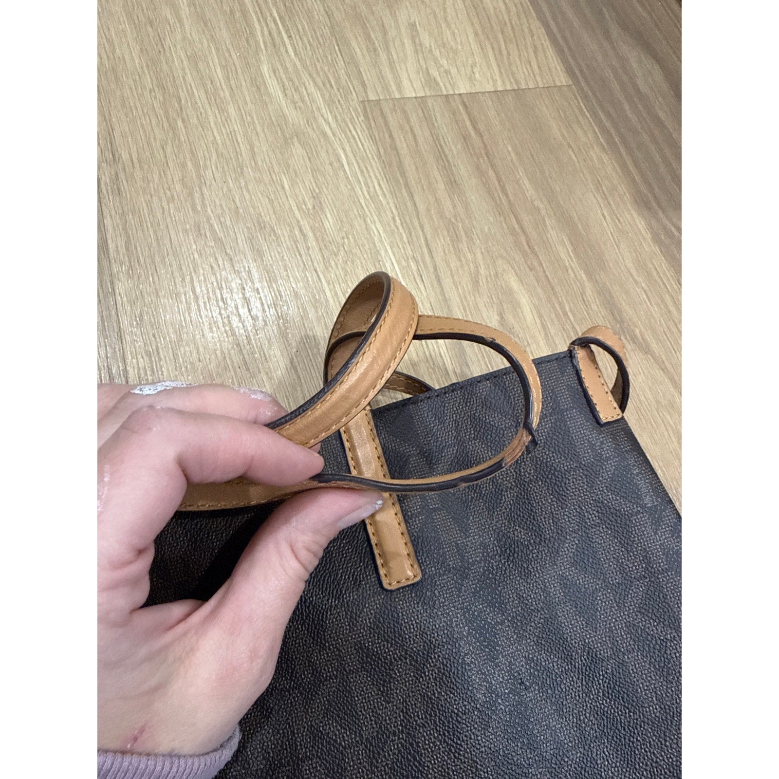 Michael Kors Hayley Large Tote Bag in Brown and Peanut Colorway