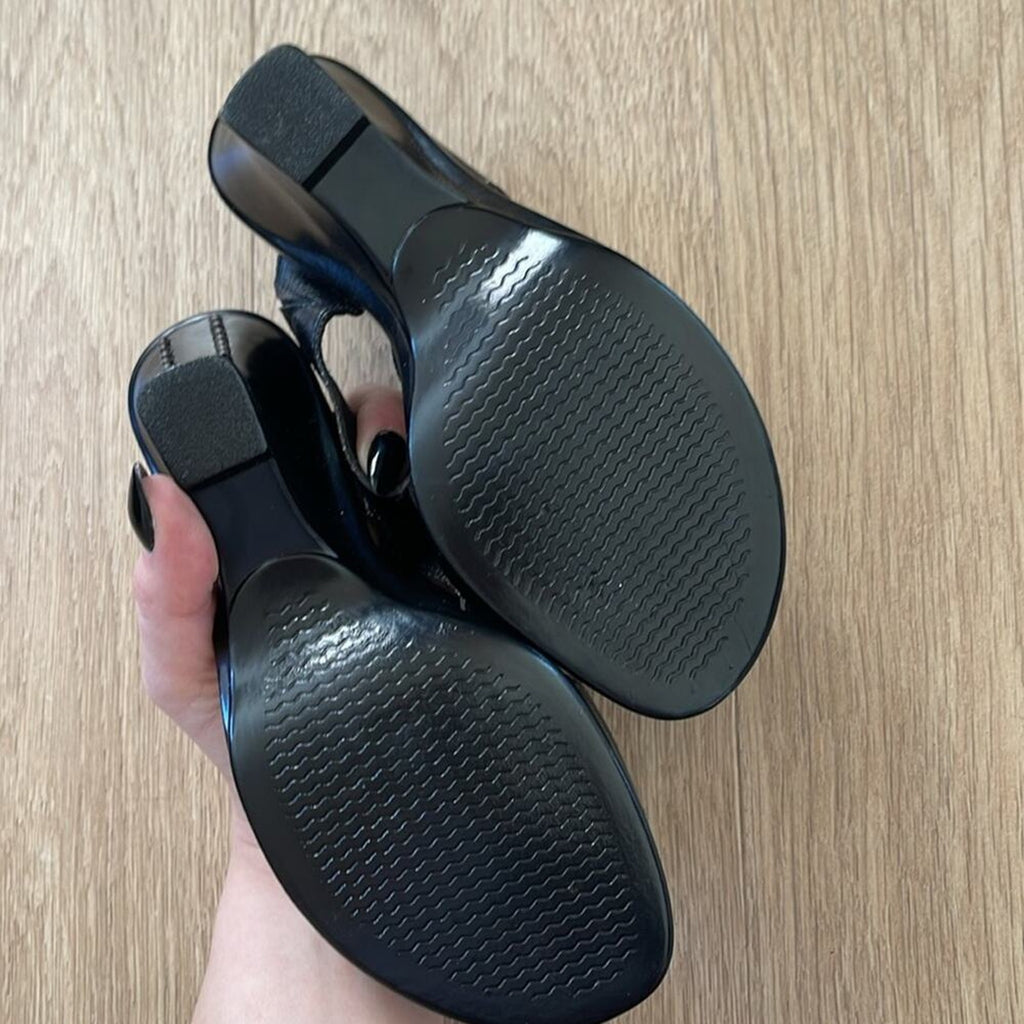 Dr. Scholl's The Original Avalon Women's Black Wedge Sandals Size 6