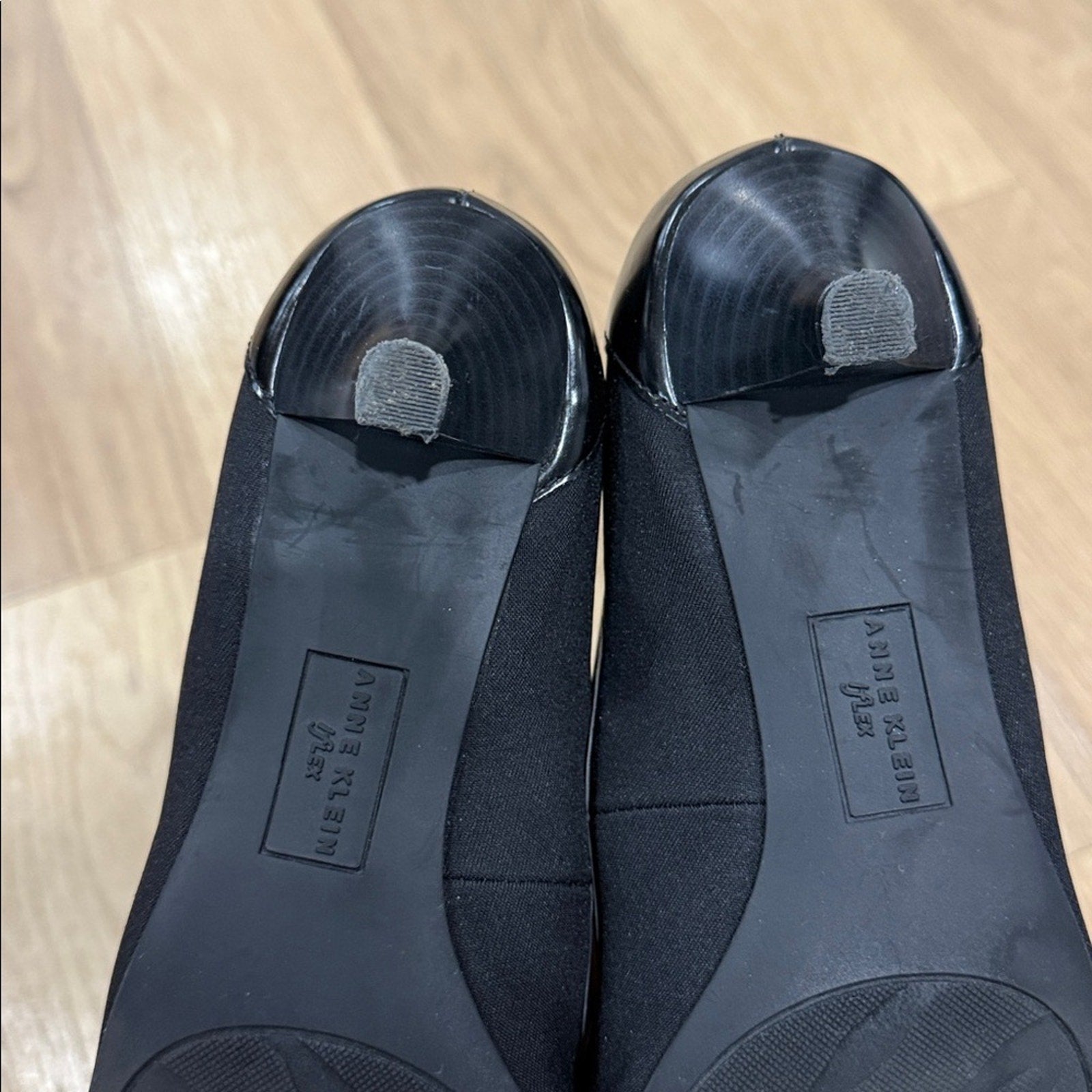 Anne Klein Melanie Black Kitten Heel Shoes Size 9.5