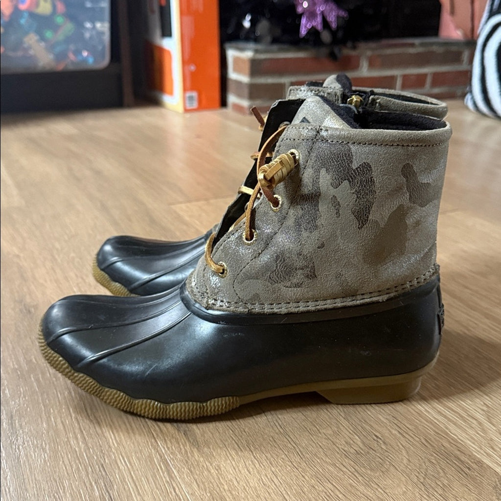 Sperry Women's Saltwater Camo Duck Boots - Black & Camouflage, Size 7.5