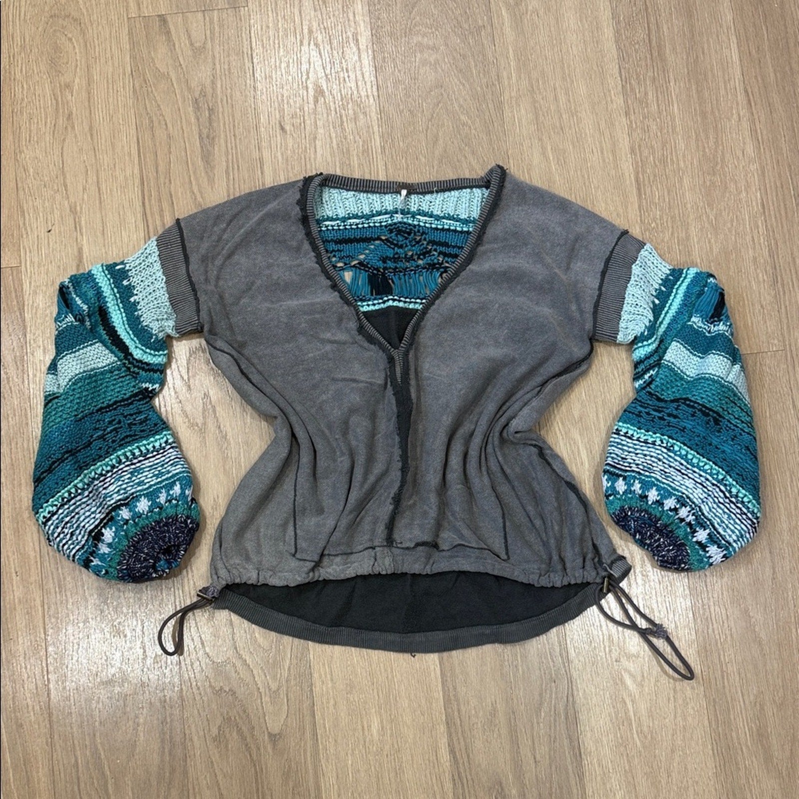Free People Reminiscent Sweater Pullover w/ Knit Sleeves Size XS