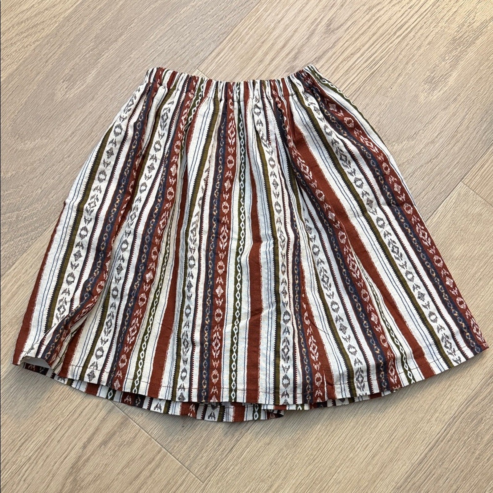 Teryberybear Striped Multicolor Girls Skirt Size Medium NEW!