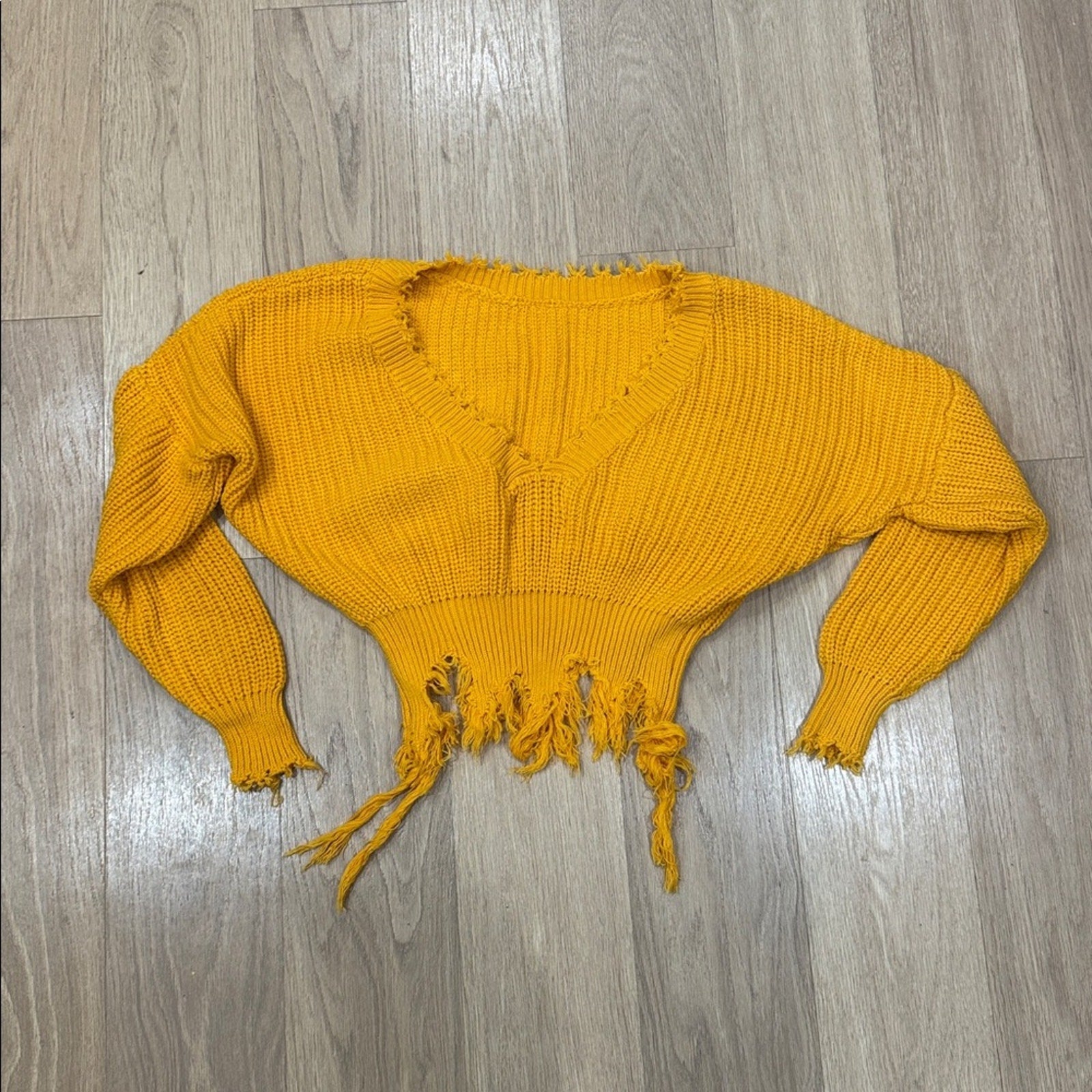BSBW Yellow Distressed Cropped Sweater - Ribbed Frayed Hem Size XS