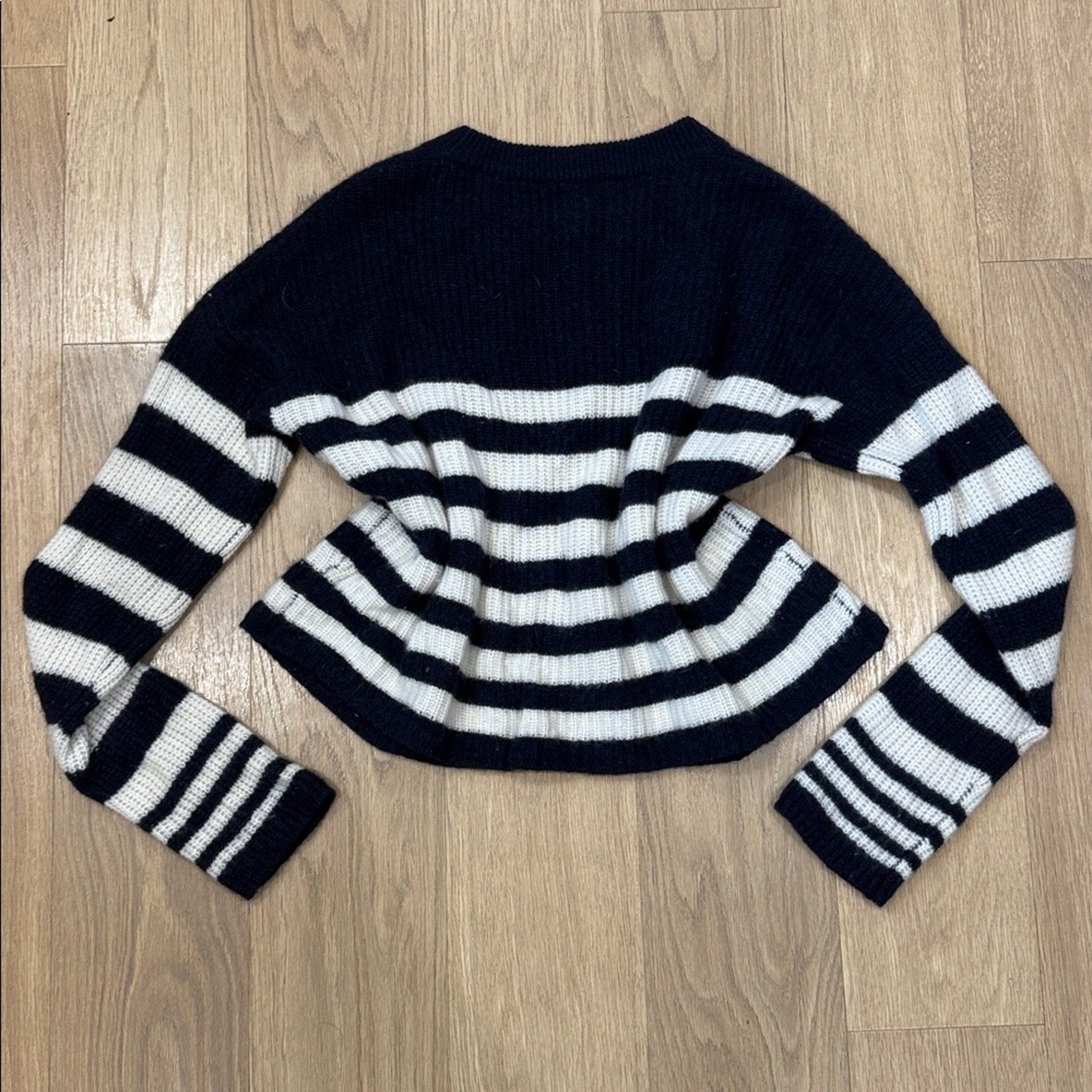 Joie Navy and White Cashmere Striped Scoop Neck Sweater Size XL