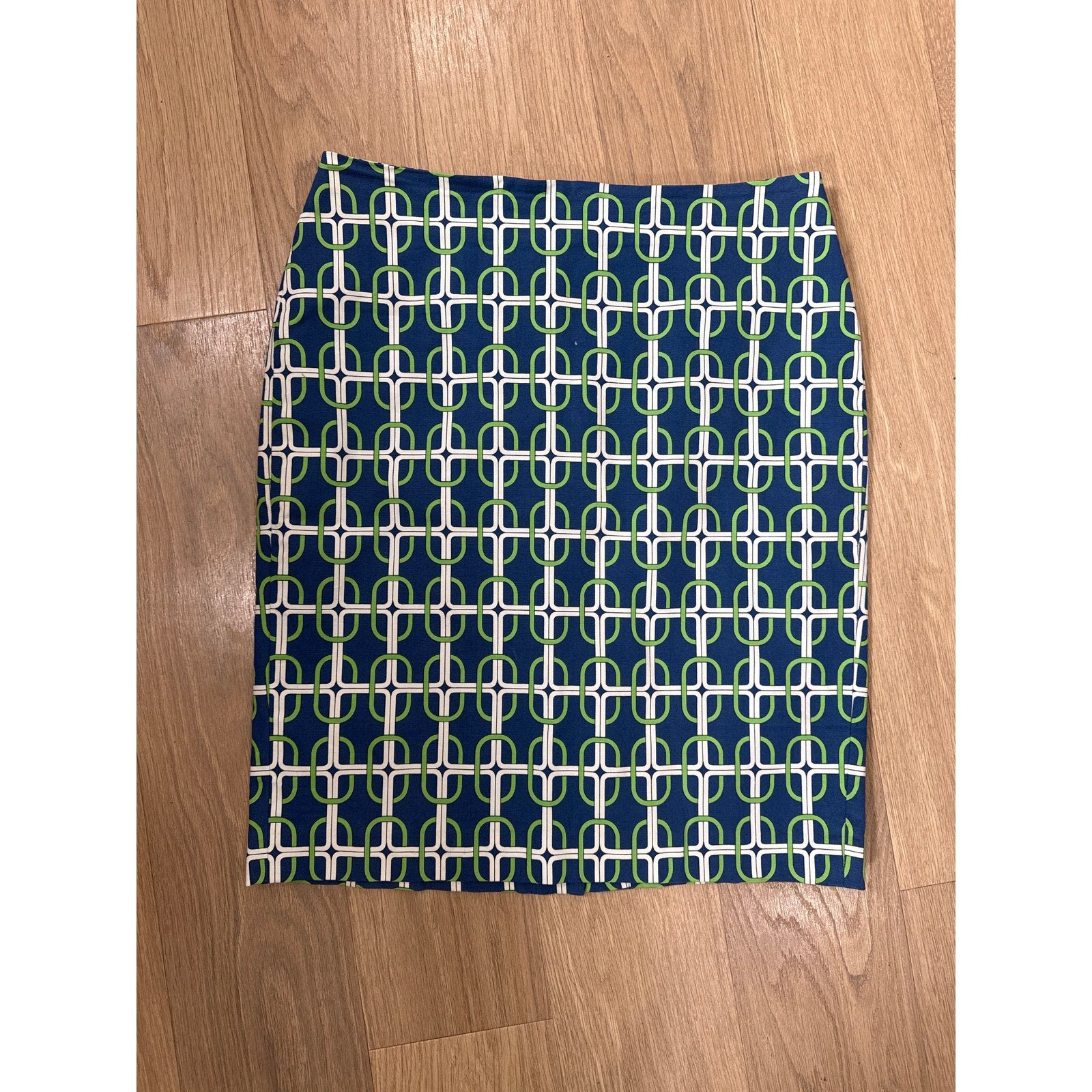 Talbots Navy Pencil Skirt with Green & White Geometric Link Print Size 12